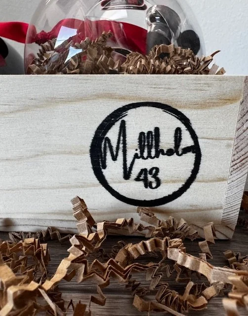 pinot noir box 2.jpg