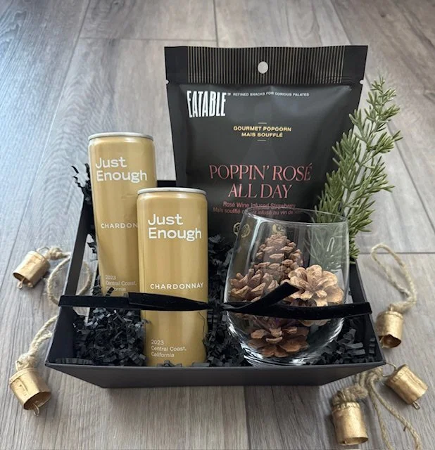 holiday white wine box.jpg