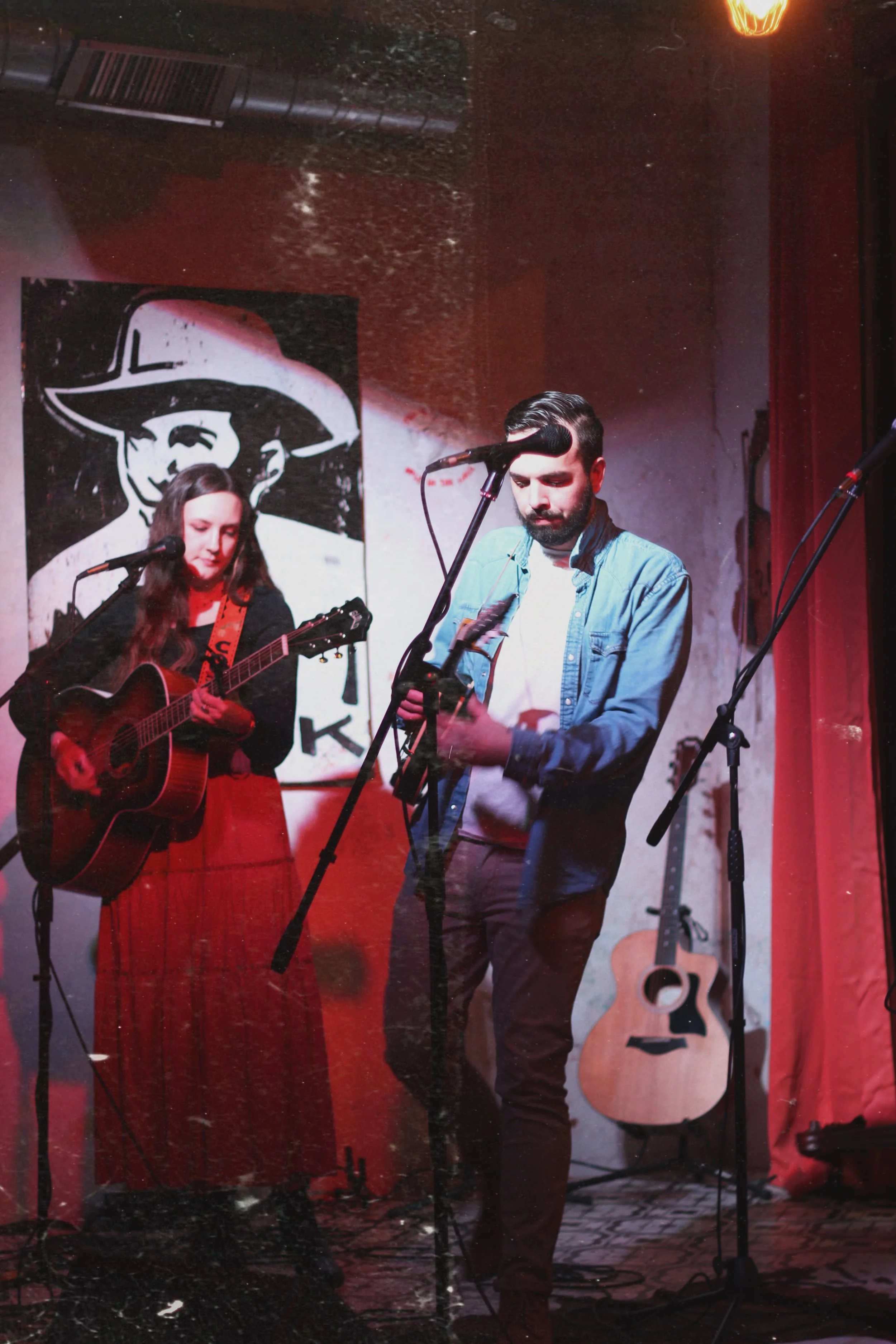Lauren Link & Cody Gentry play a sold out show at the Fiddle & Bow Music Hall in Honea Path, SC