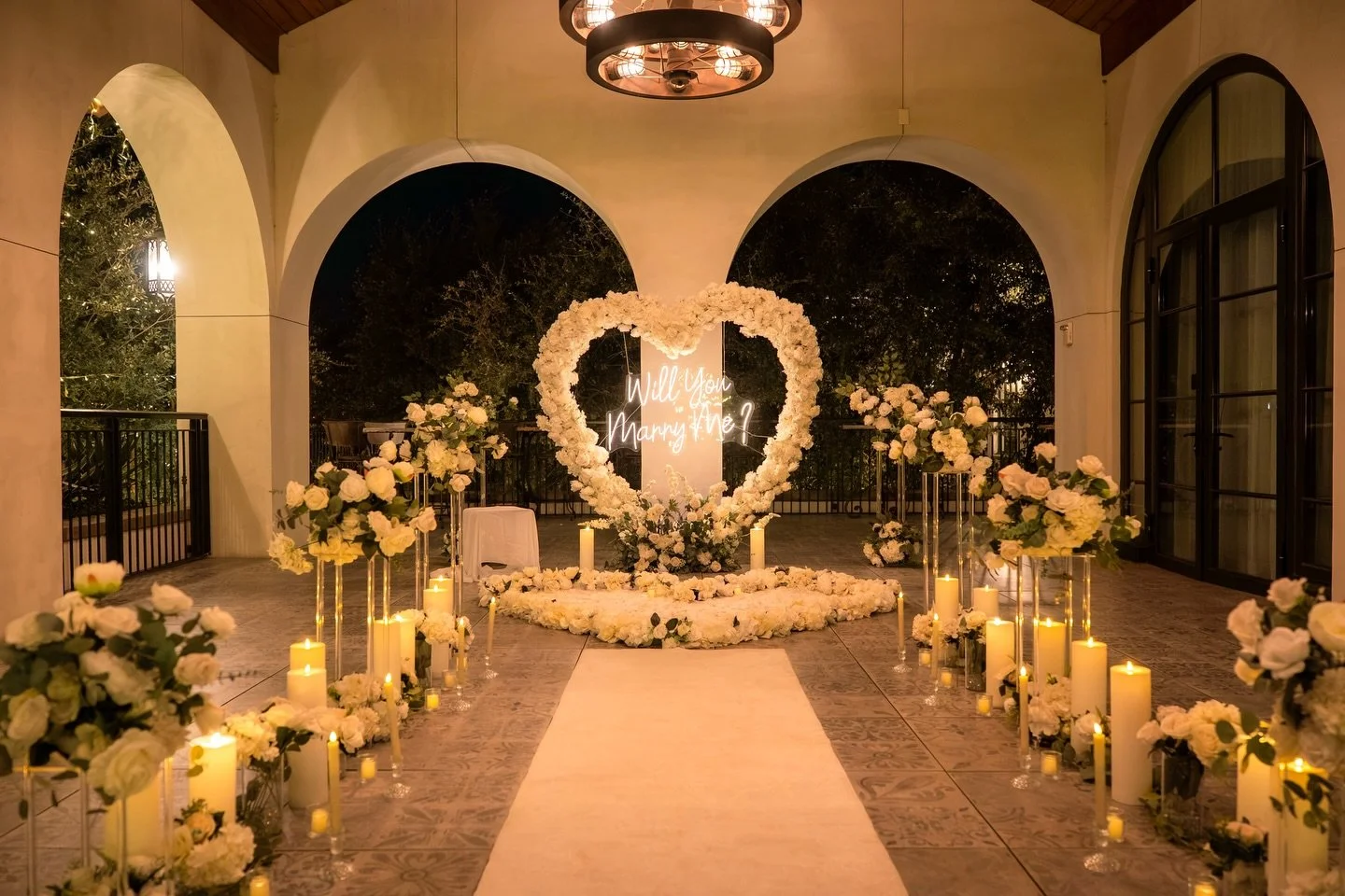 She said yes at Hotel Drover ✨
Where western charm met our forever.

Photographer: @immensevisualz 

#forthworthtexas #forthworthstockyards #style #marrigeproposal #hoteldrover