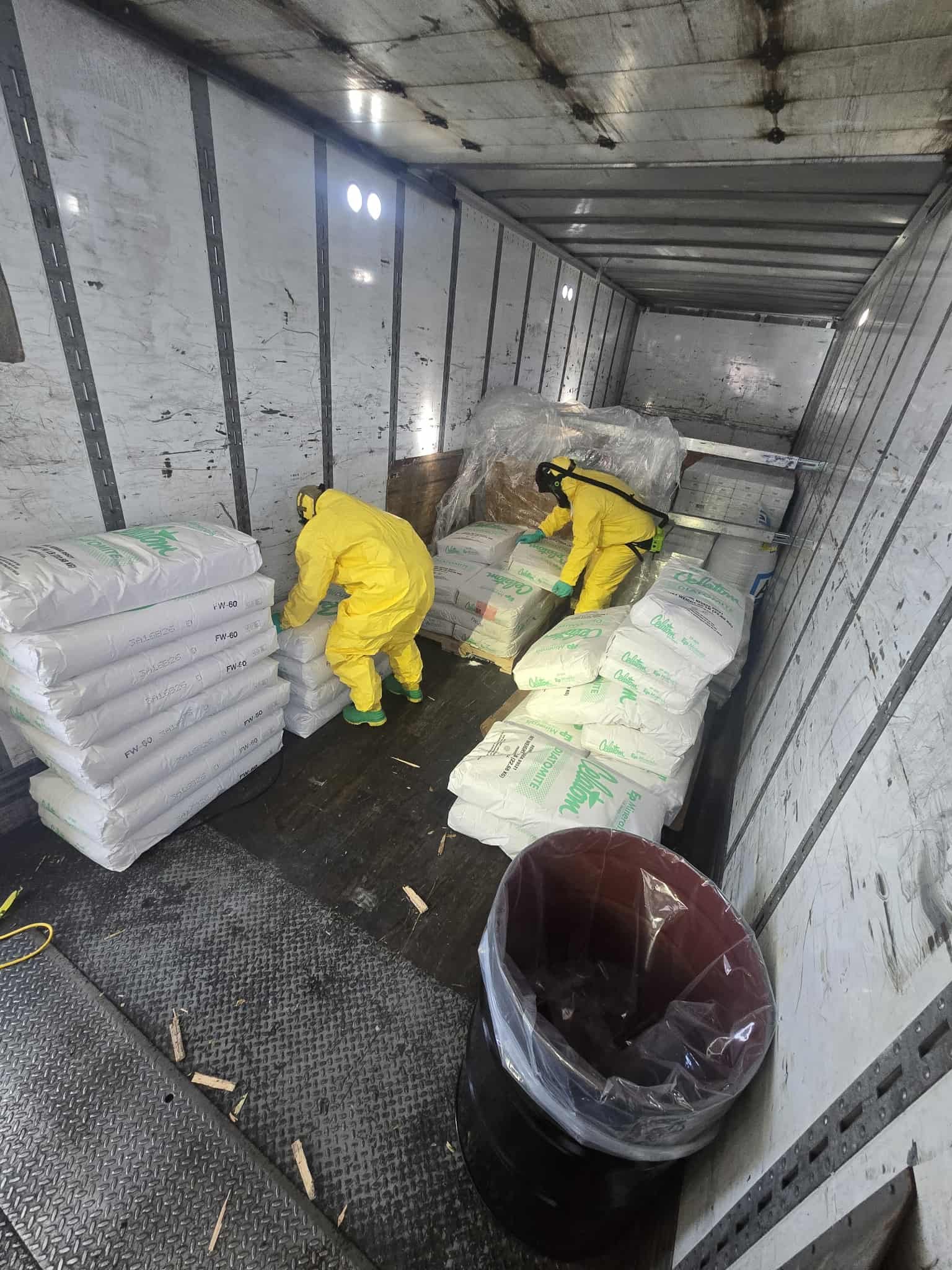 2fe05d0f-36c6-4baf-b9cc-43a7eb255f75 (1).jpg