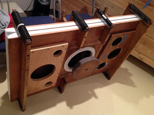 One of several high-pressure bellows (wind reservoirs) in the organ. 