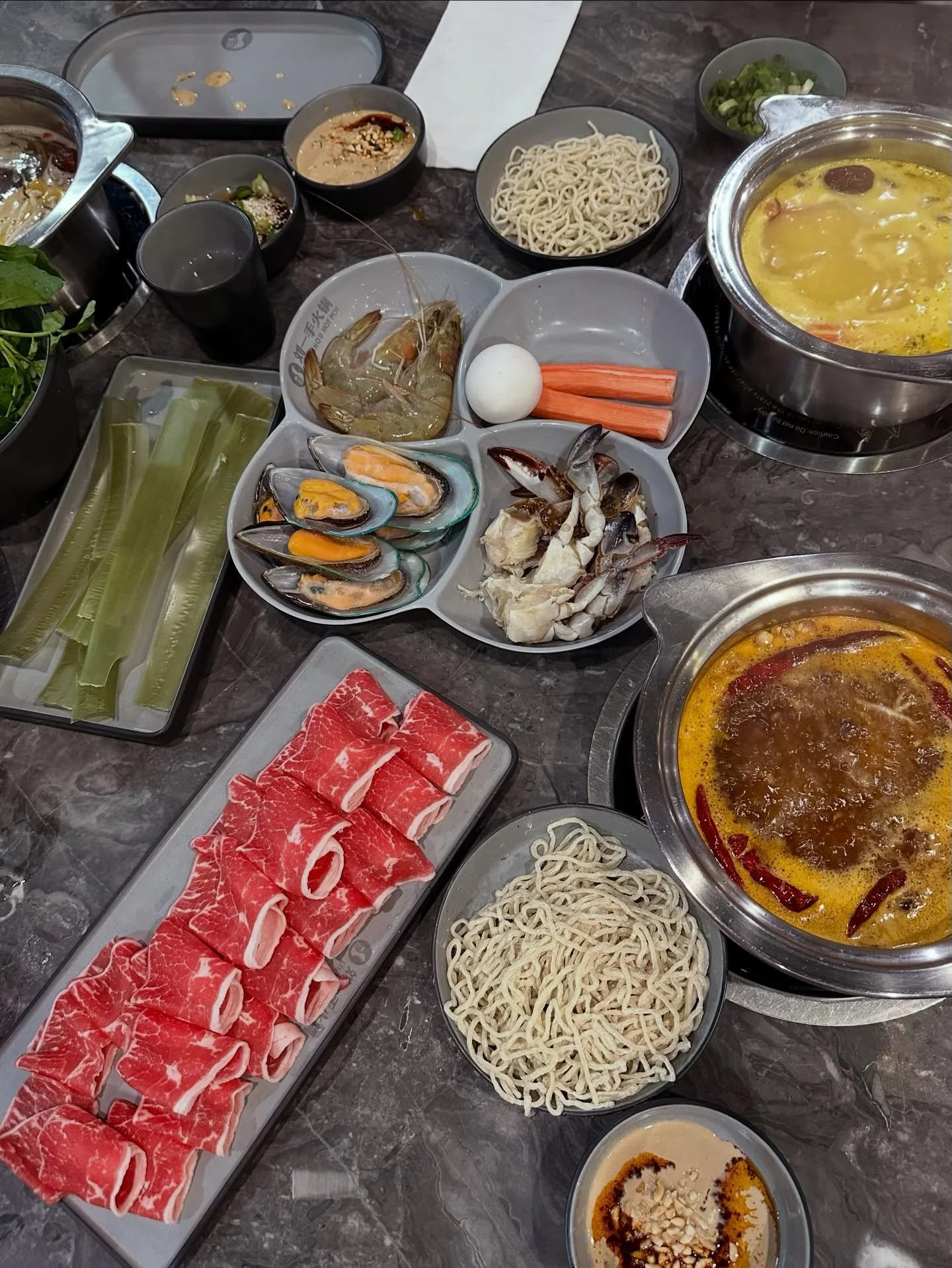 📍 Chinatown + Hot Pot 🍲 

Broth-based, veggie-packed, protein-rich, full of flavor. 

Hot pot is a beautiful example of a meal that&rsquo;s nutrient-dense, satisfying, customizable &amp; perfect for sharing with friends.  #HotPot #Chinatownhtx #Bal