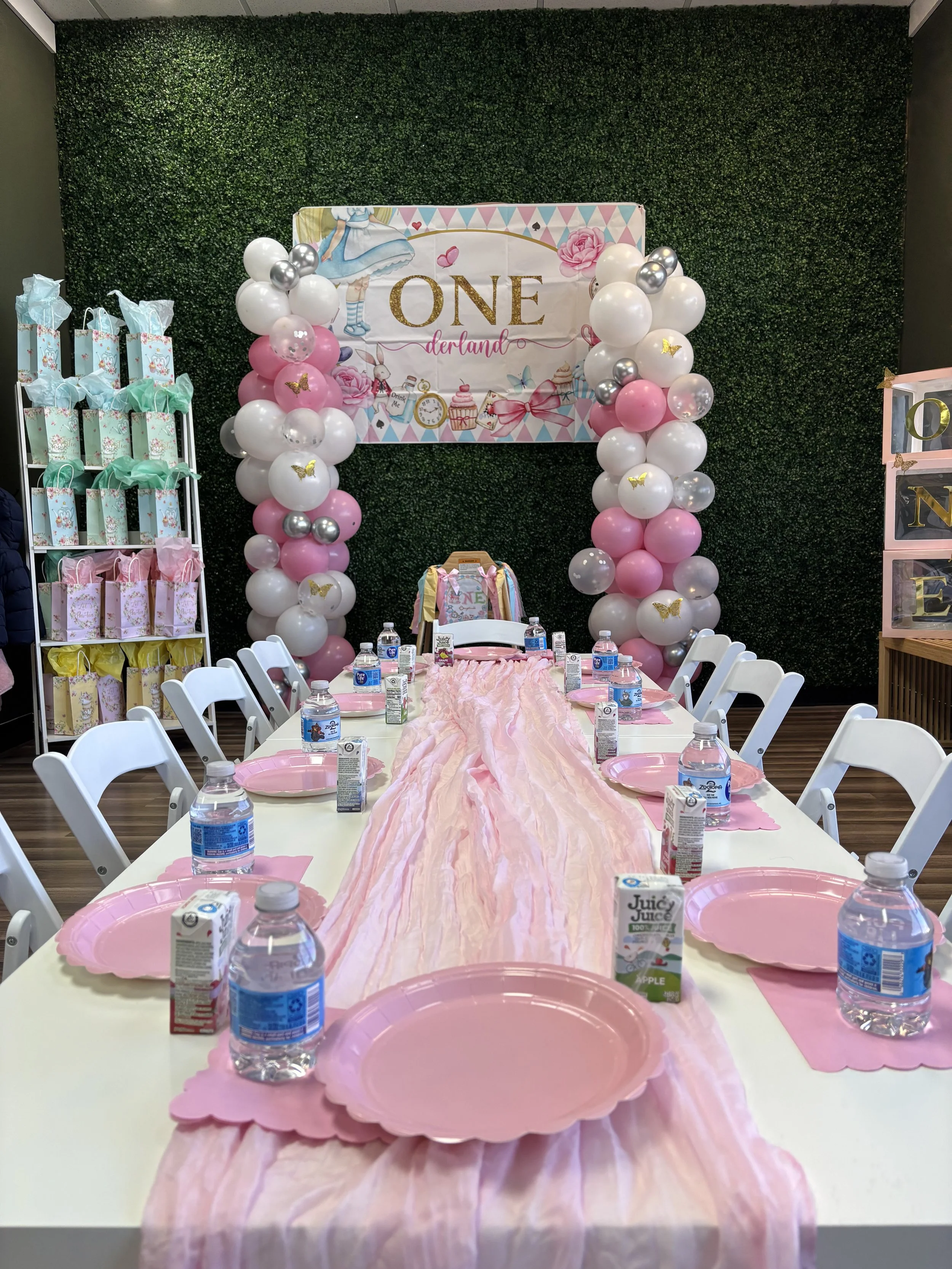 The Little Sip Party Package