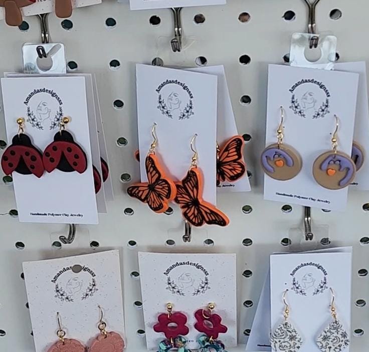 https://i.etsystatic.com/40251874/r/il/05468d/6275844400/il_fullxfull.6275844400_ox2z.jpg