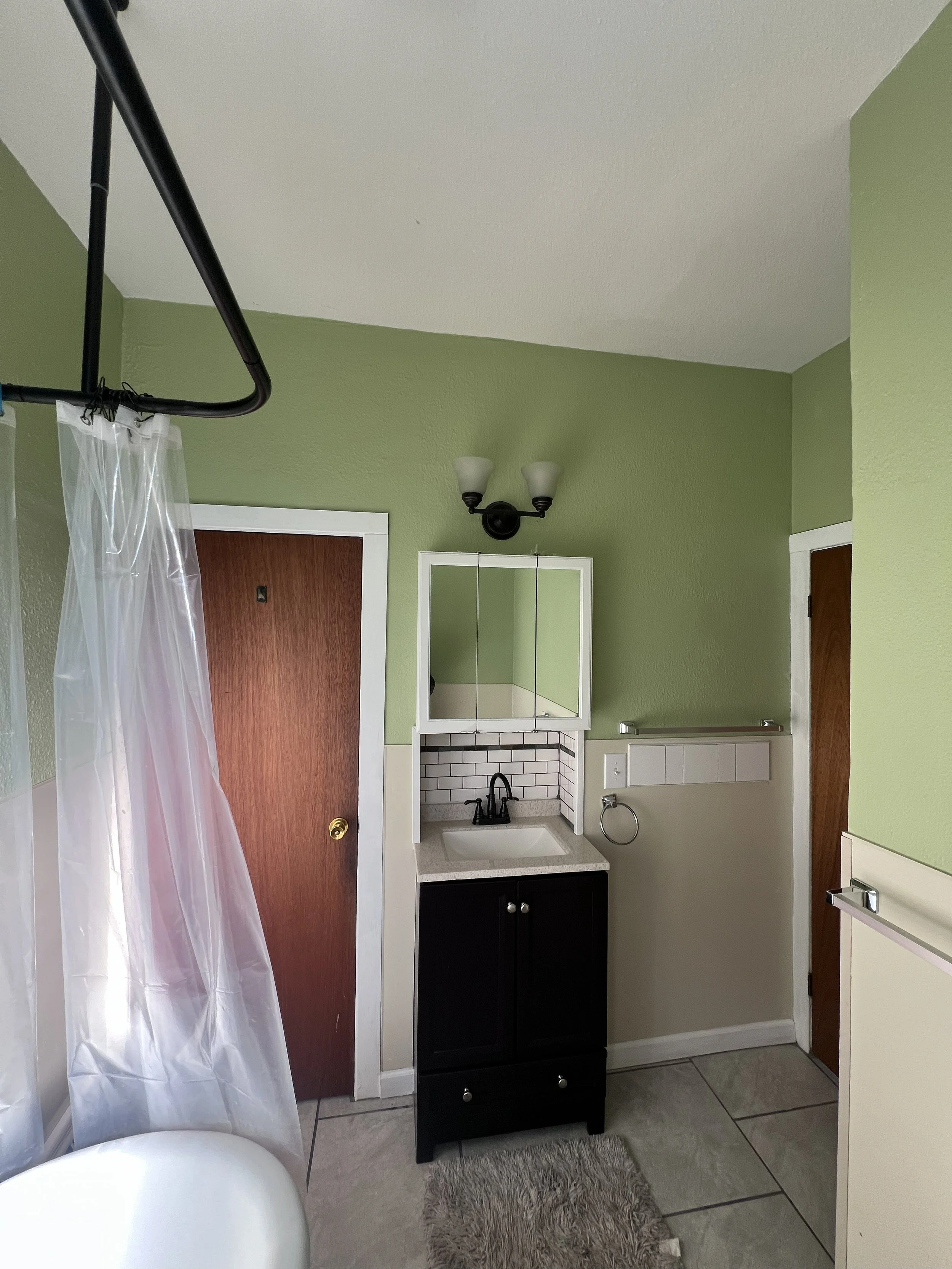 Bathroom before painting