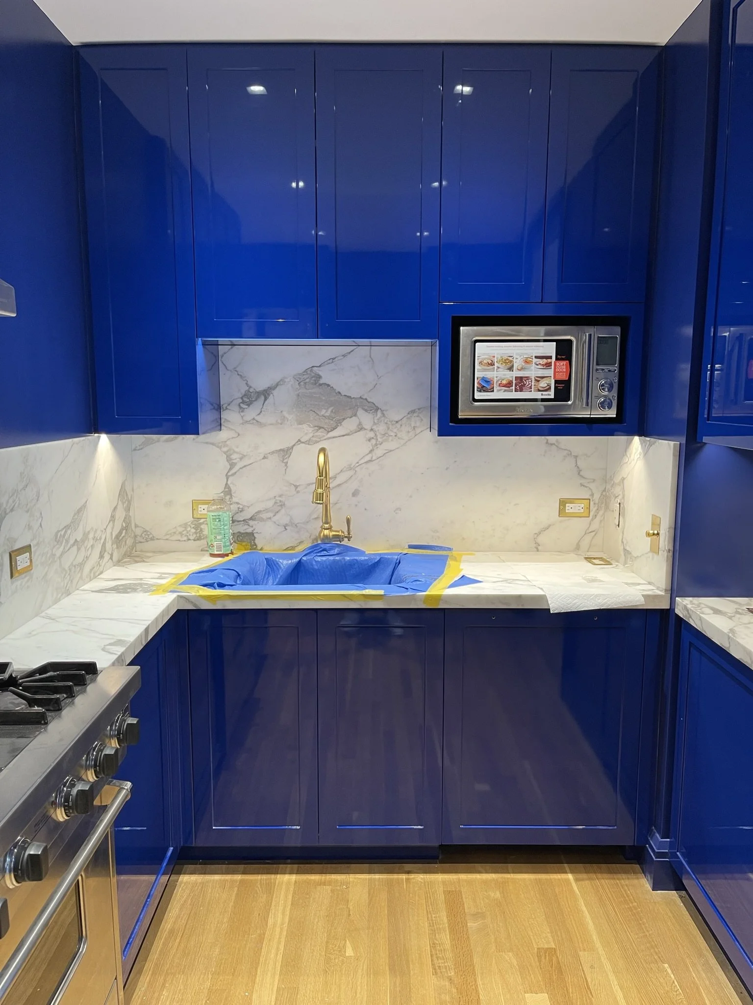 Blue HG Kitchen (6).JPEG