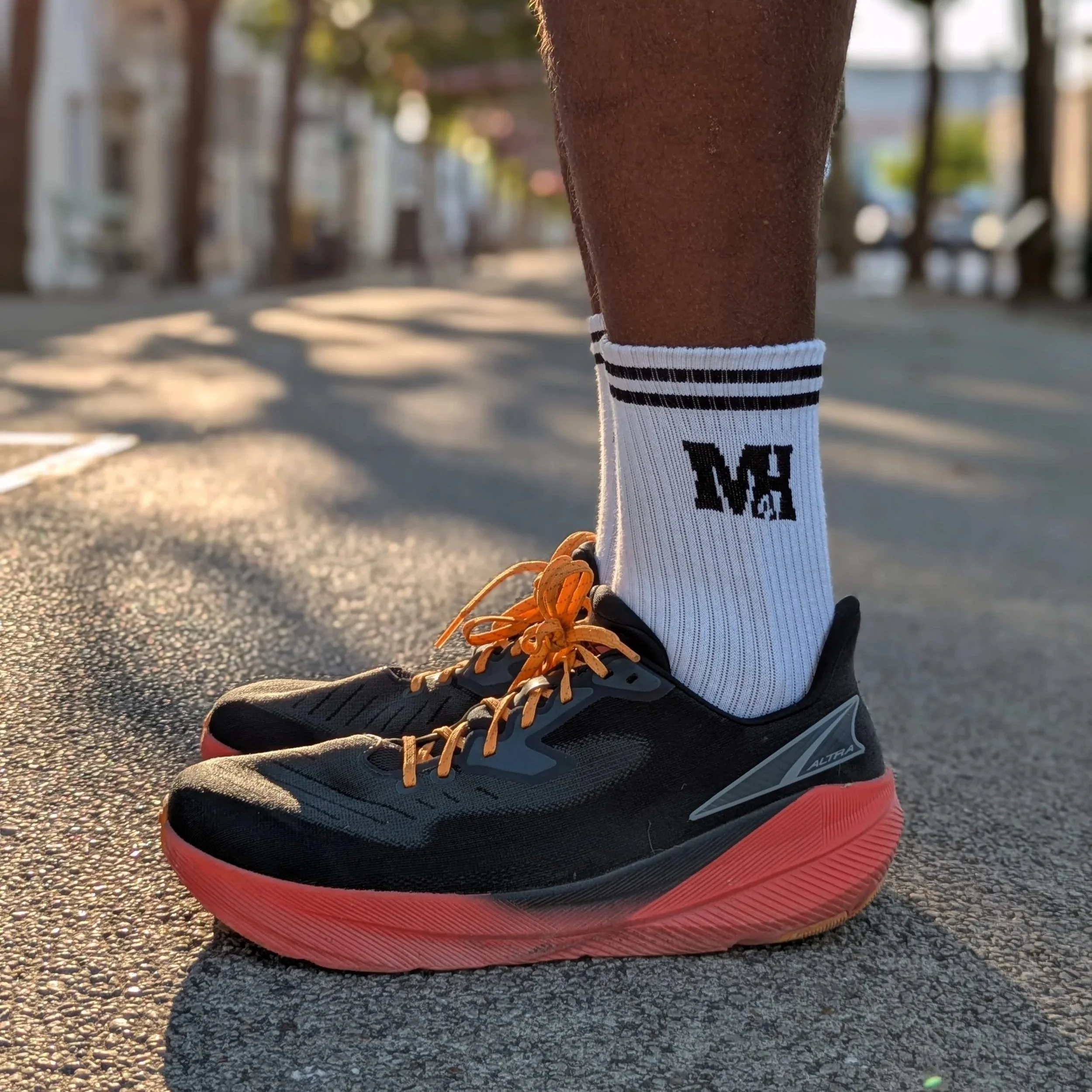 M4 marathon running socks on a runner's feet in france