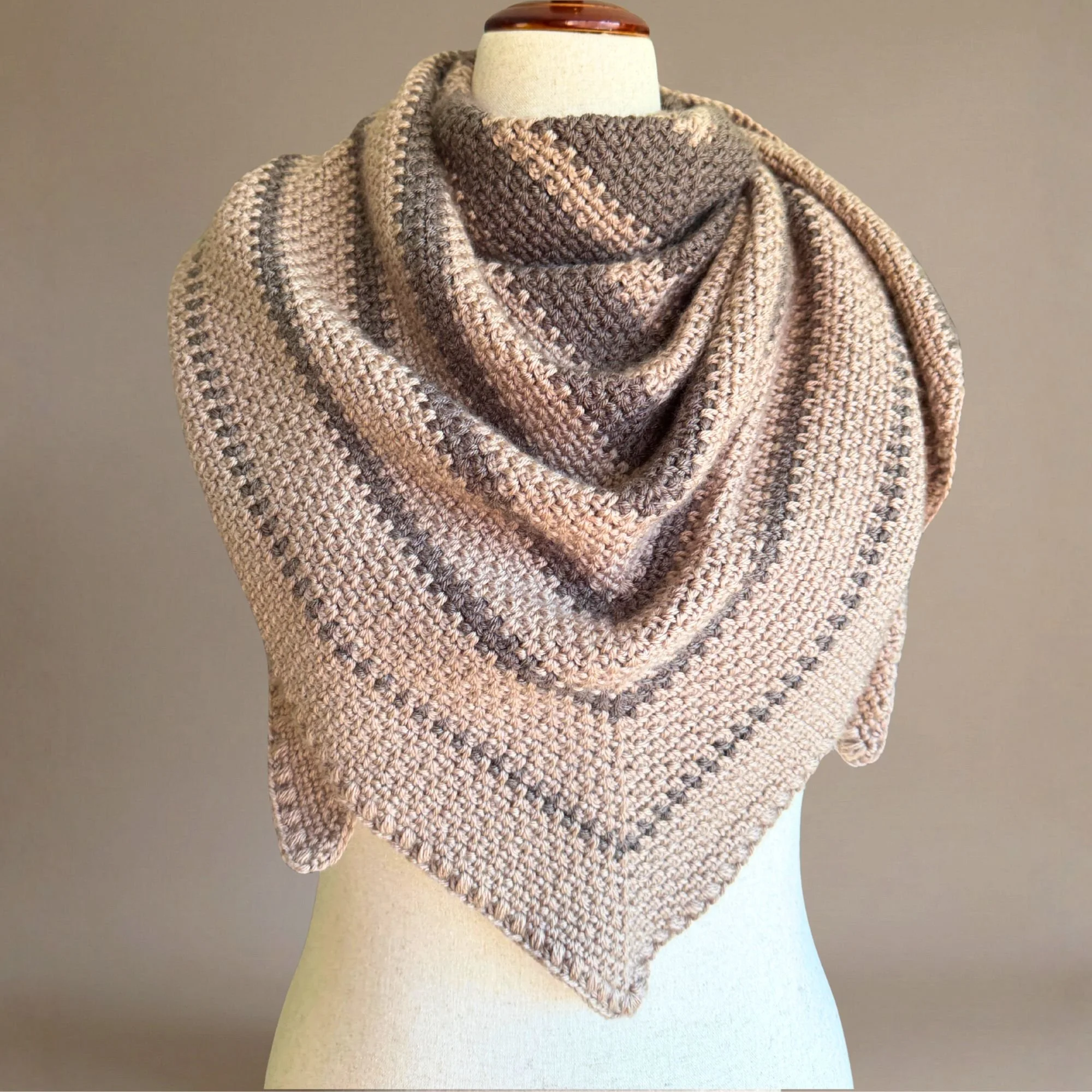 crochet cowl shawl pattern moss stitch dk yarn