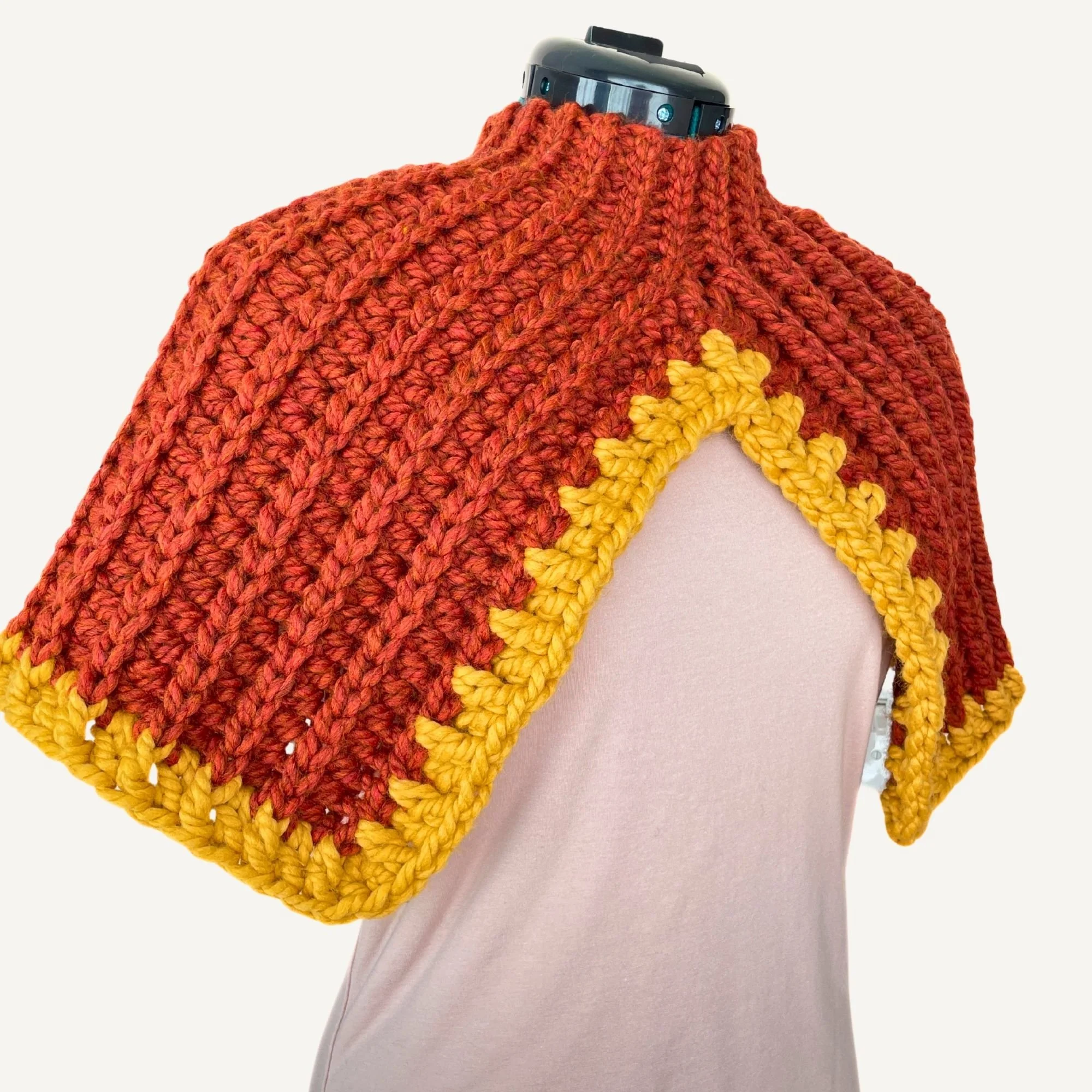 Crochet chunky cape pattern textured capelet
