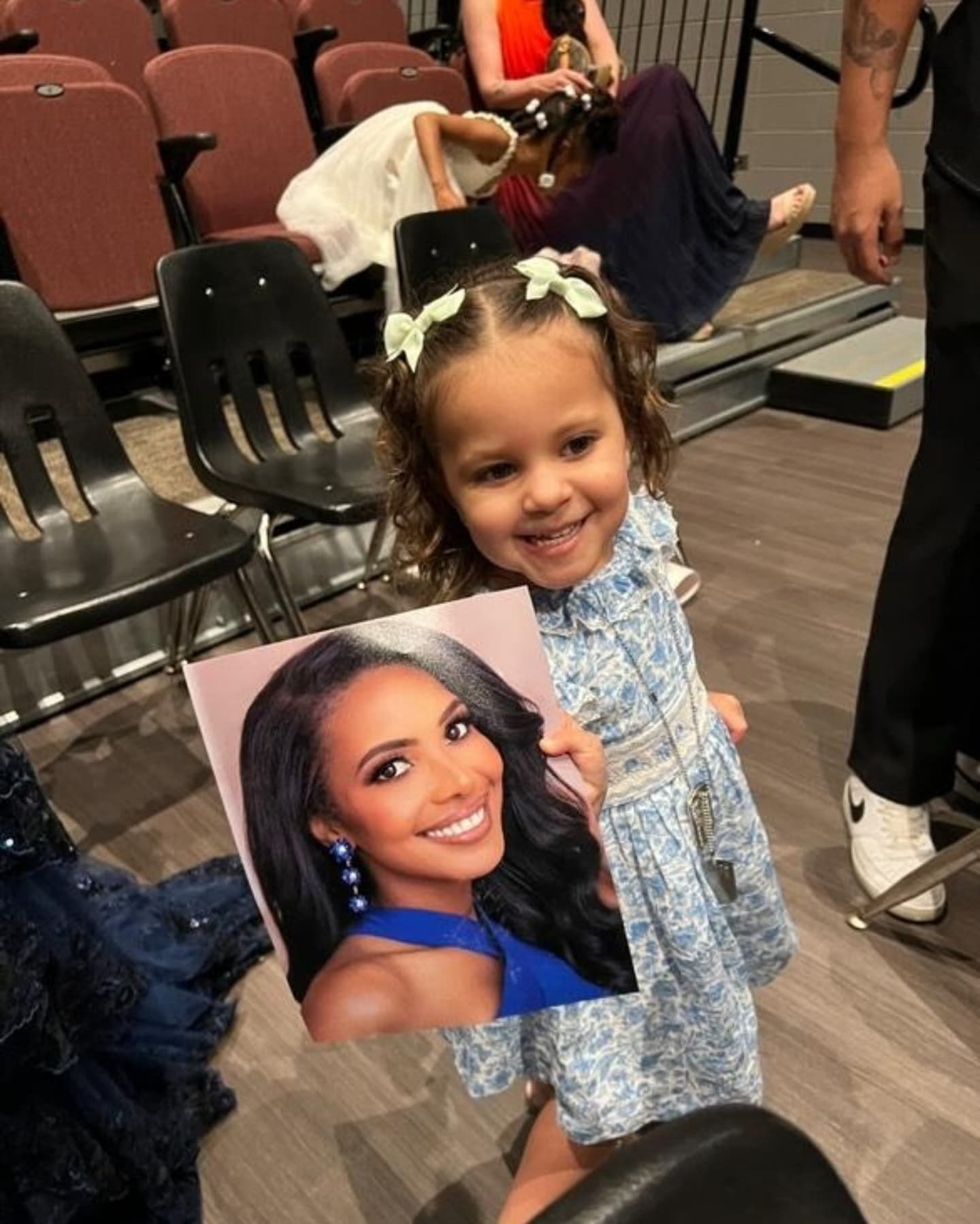 pageant6.jpg