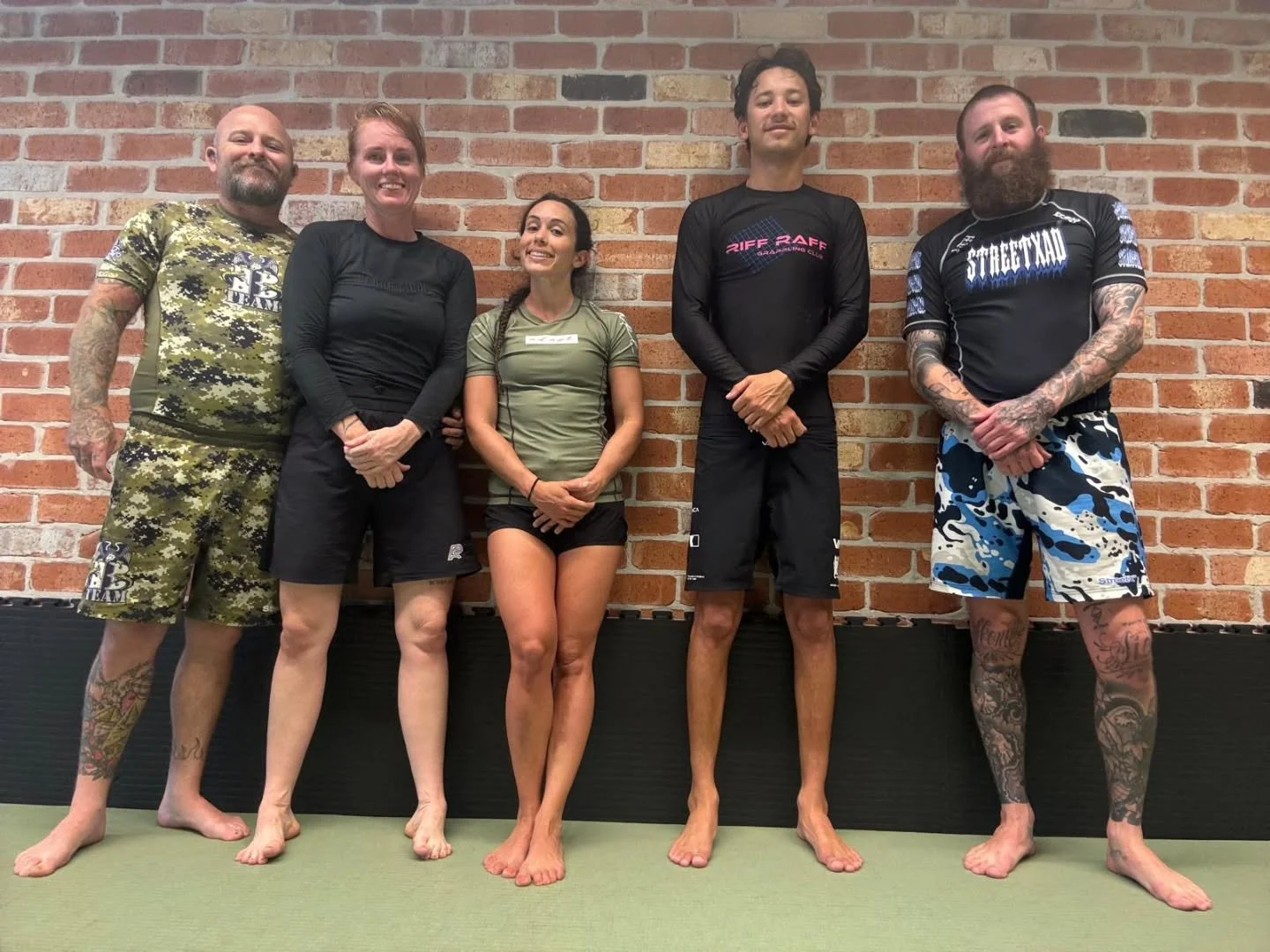Finishing off the week with this crew 🤘🏻

☠️ FREE TRIAL WEEK ☠️

🧭 Shop 5/33 Bay St, Tweed Heads (down Navigation Lane), NSW, 2485
☎️ 0406 674 530 
📧 Riffraff.grapplingclub@gmail.com 
🌐 www.riffraffgrapplingclub.com.au

#bjj #riffraff #bigriffen