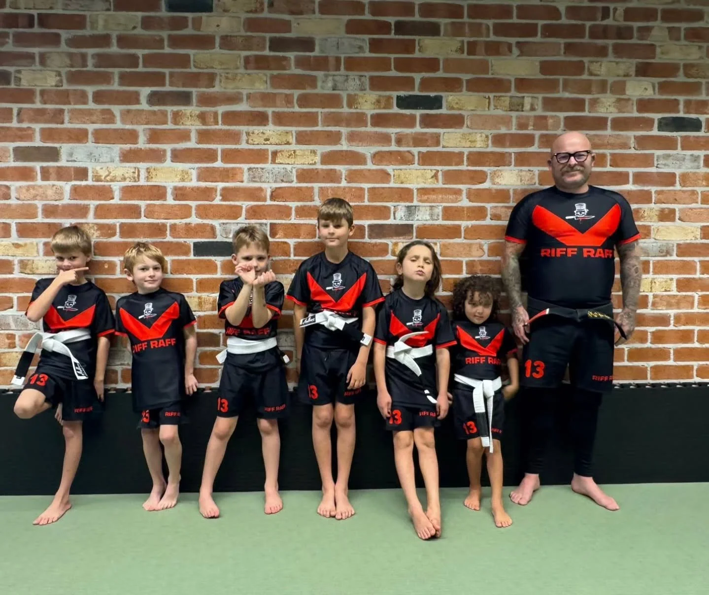 Mondays at Riff Raff go aight 🤘🏻

Kids 345pm
Beginners Nogi 430pm
Beginners Gi 530pm