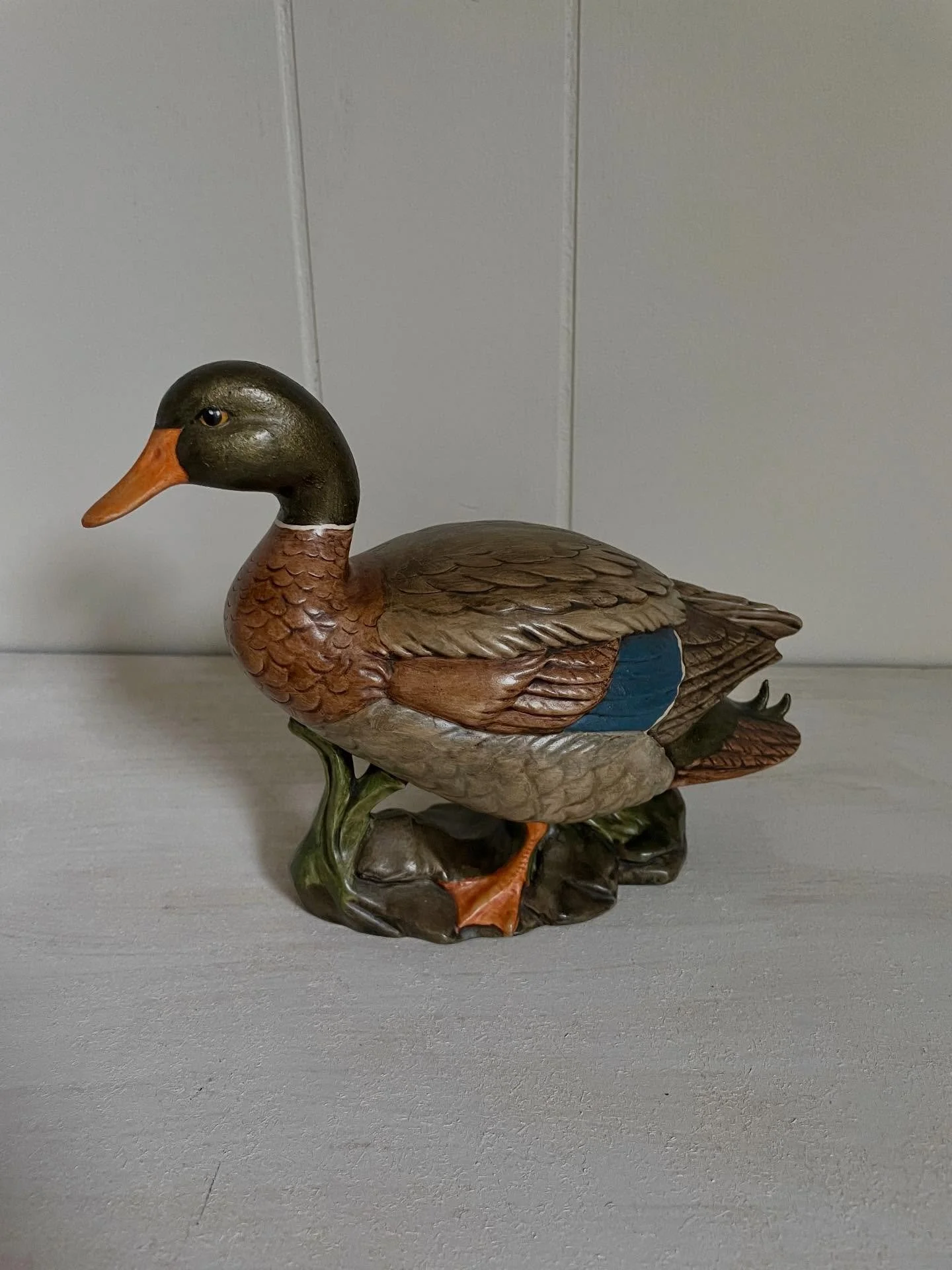 A small vintage collection just went live in our online shop. These are just a small sample of the treasures we have. Ready for you! ⚜️

https://www.styledaisle.com/shop

#vintage #preloveddecor #vintagedecor #homedecor #prelovednotunloved