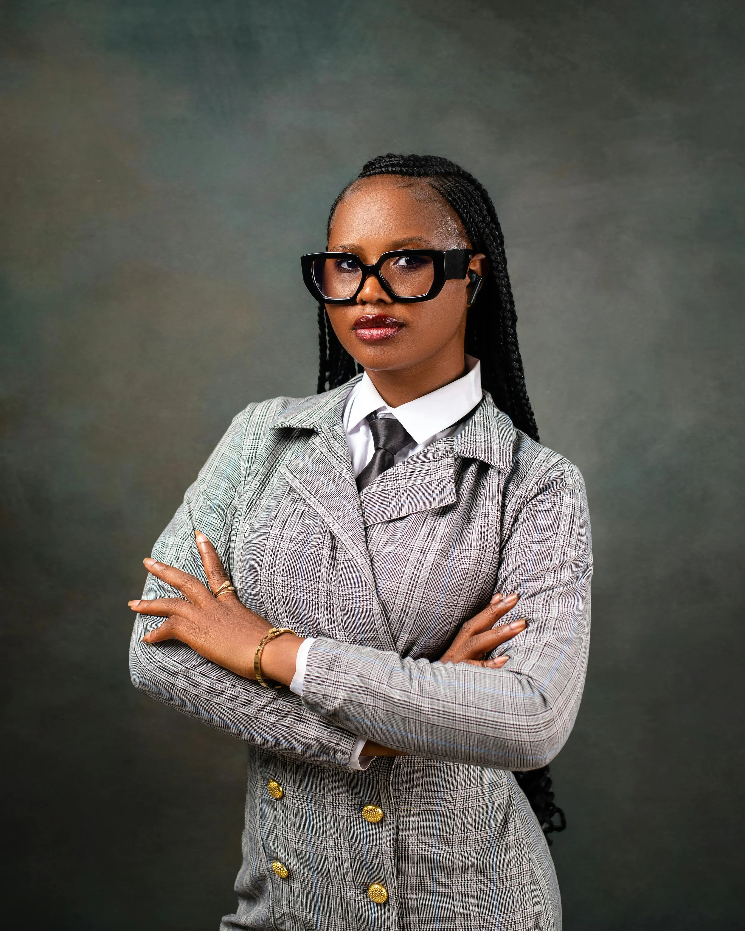 As a fellow female entrepreneur, I’m thrilled  
to share our new “Ladies of Justice”  
initiative with LegalShield—created just for  
women like us. These tailored plans offer  
expert legal guidance for your business  
decisions, contract reviews, a