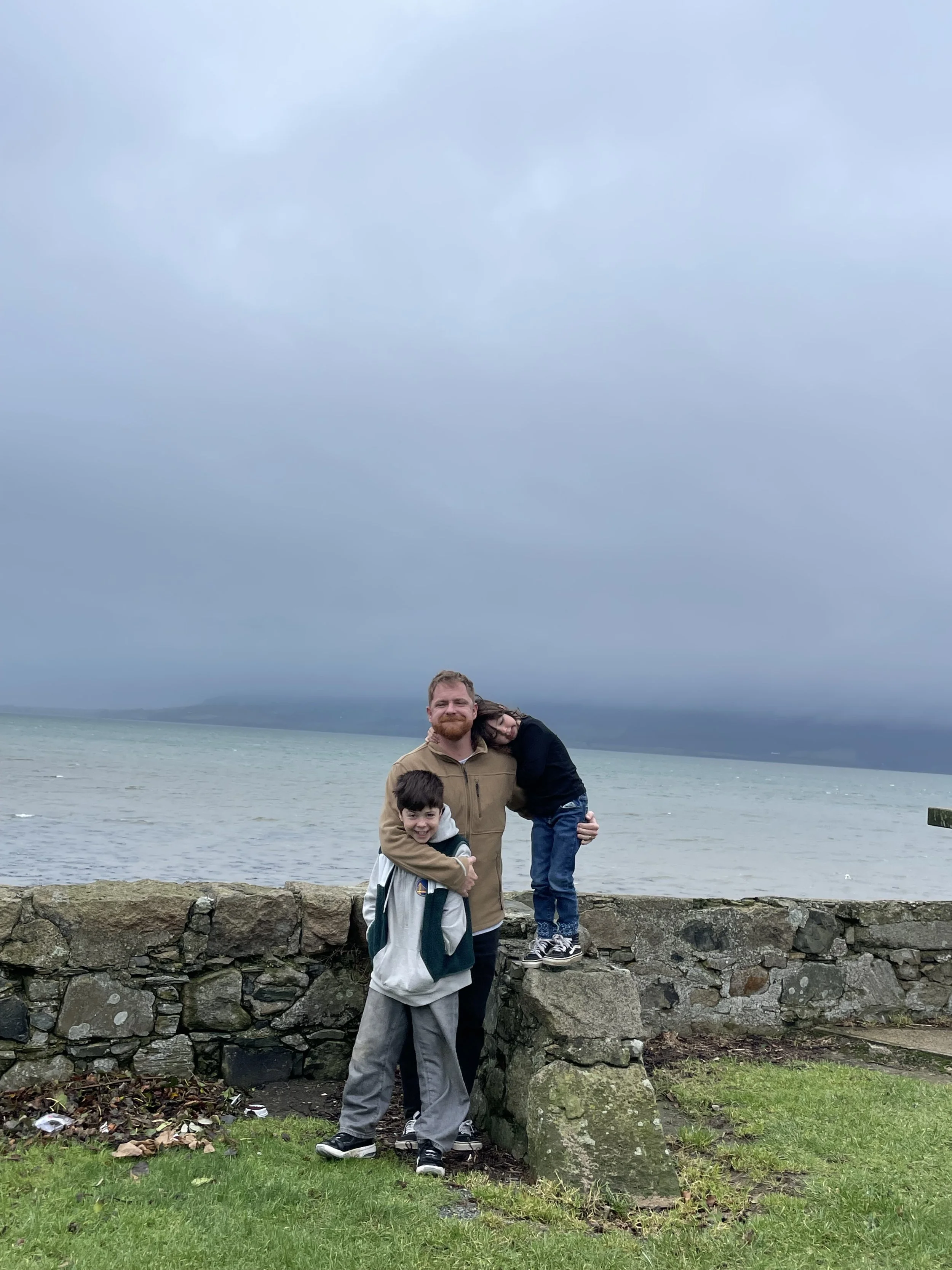  Windy drives to a nearby city! 