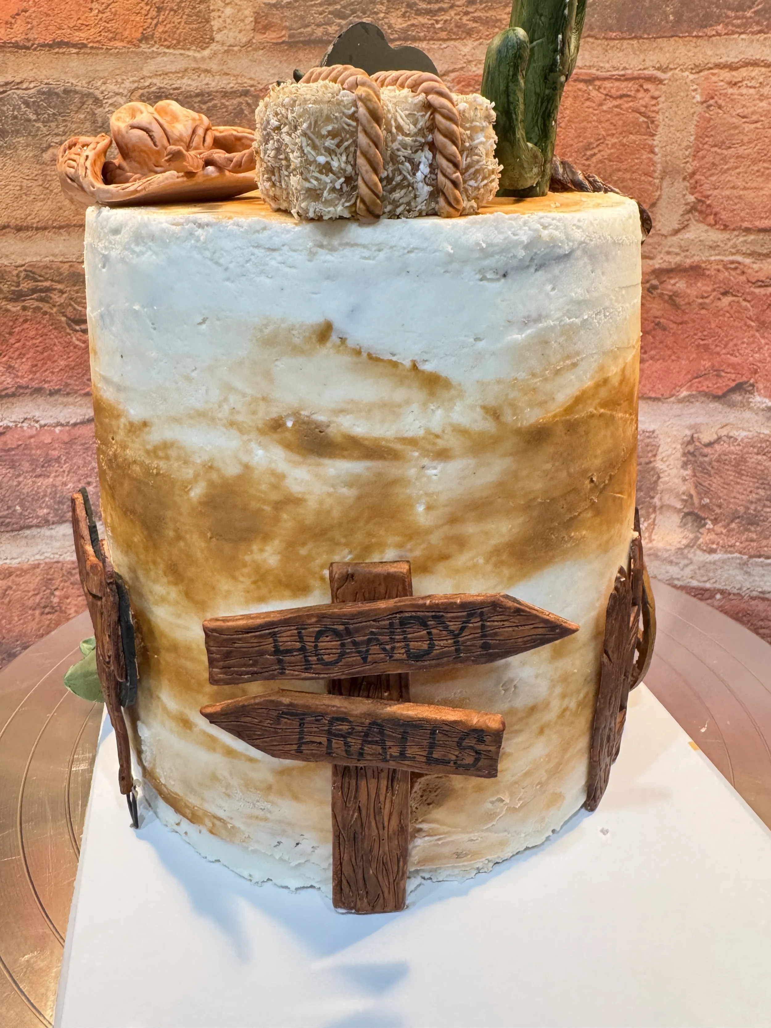 Western 6 inch cake3.JPG