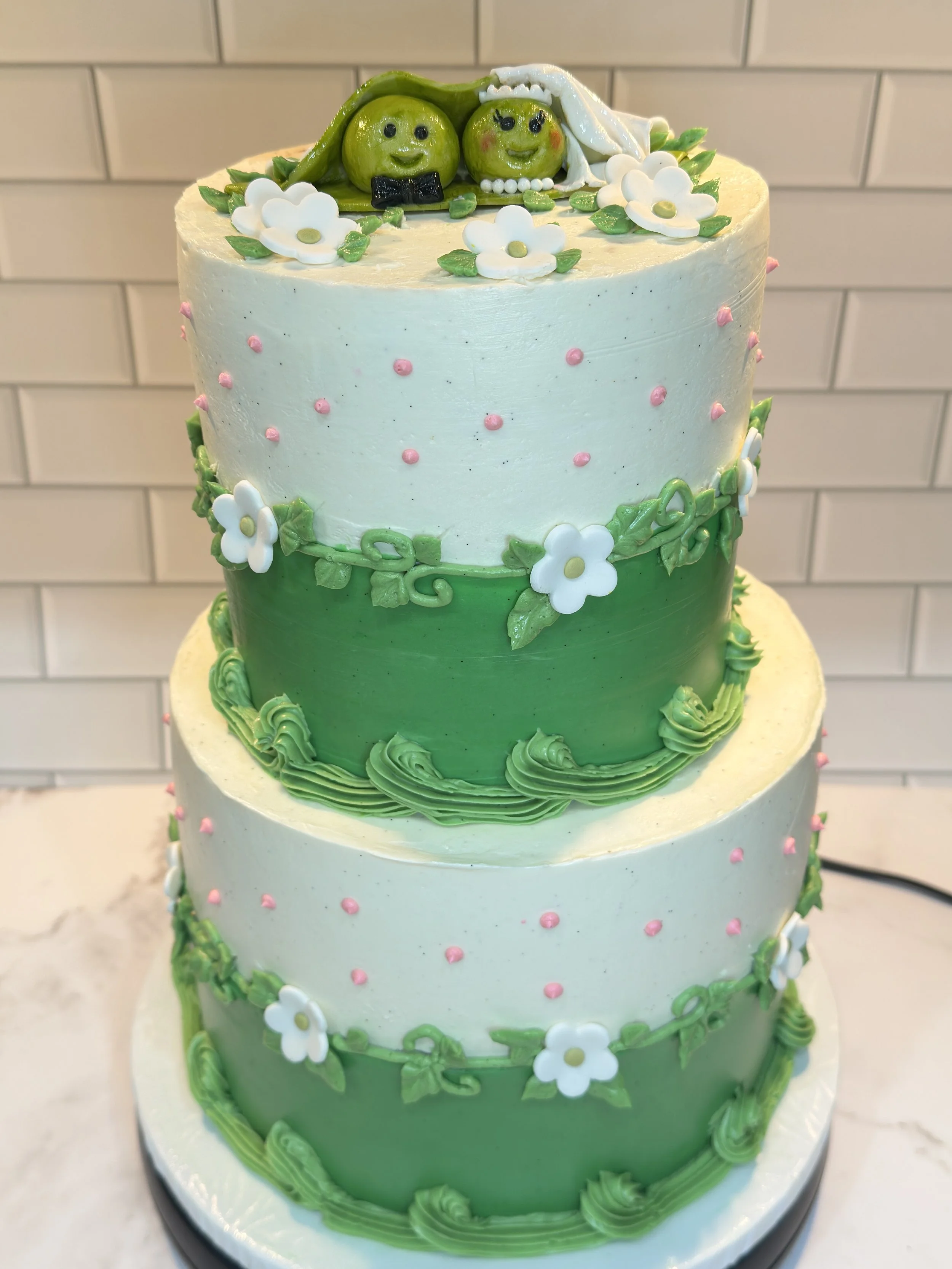 Bride Groom 2 tier cake.JPEG