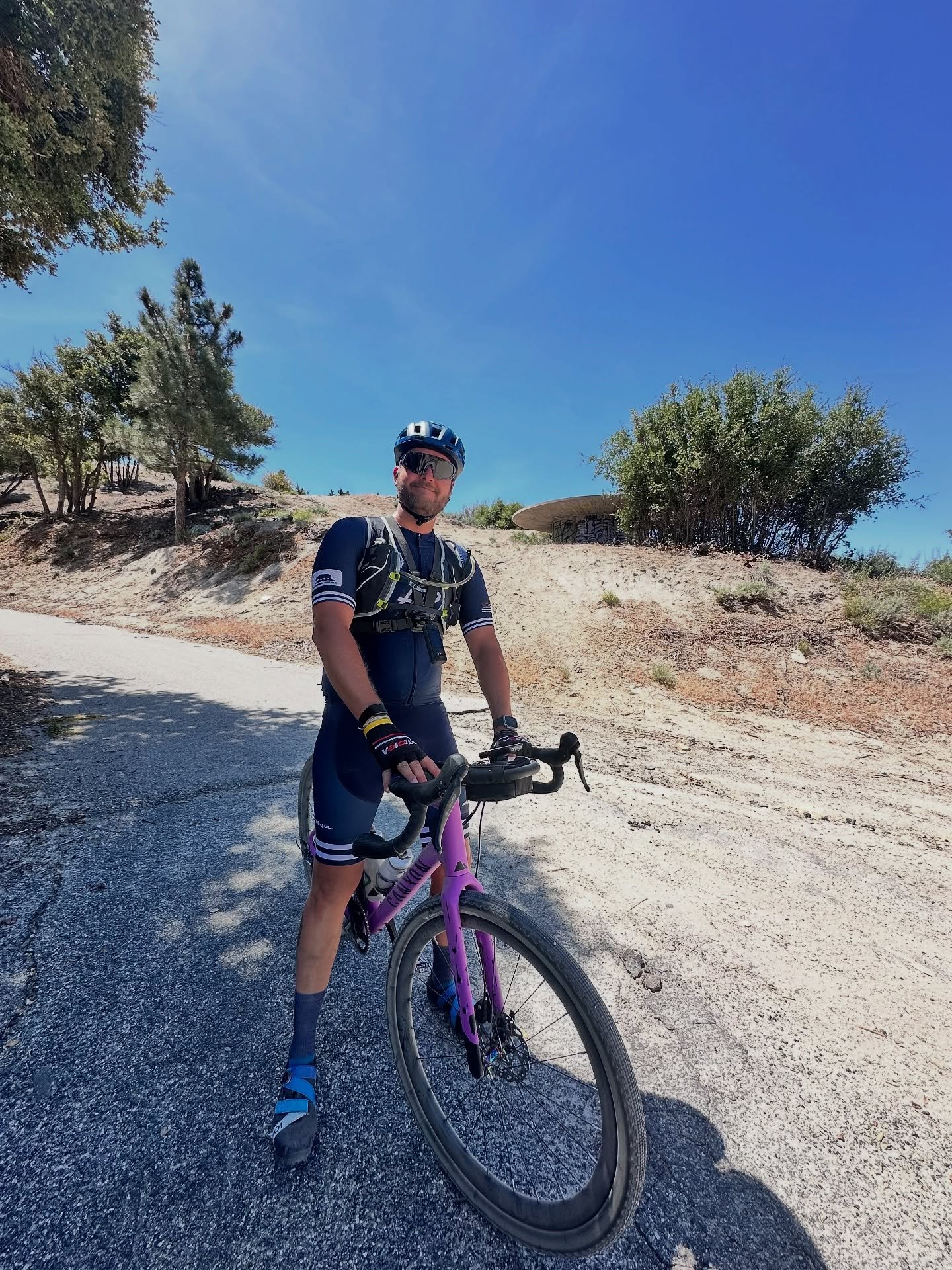 Who would have thought we&rsquo;d have Angeles Forest Highway N3 to ourselves. It was a grueling day in the saddle as temps hit 117.2&deg; F. 
Thanks for the route planning @erics5150 
#pacificomountain #cycling #gravel #angelesforest