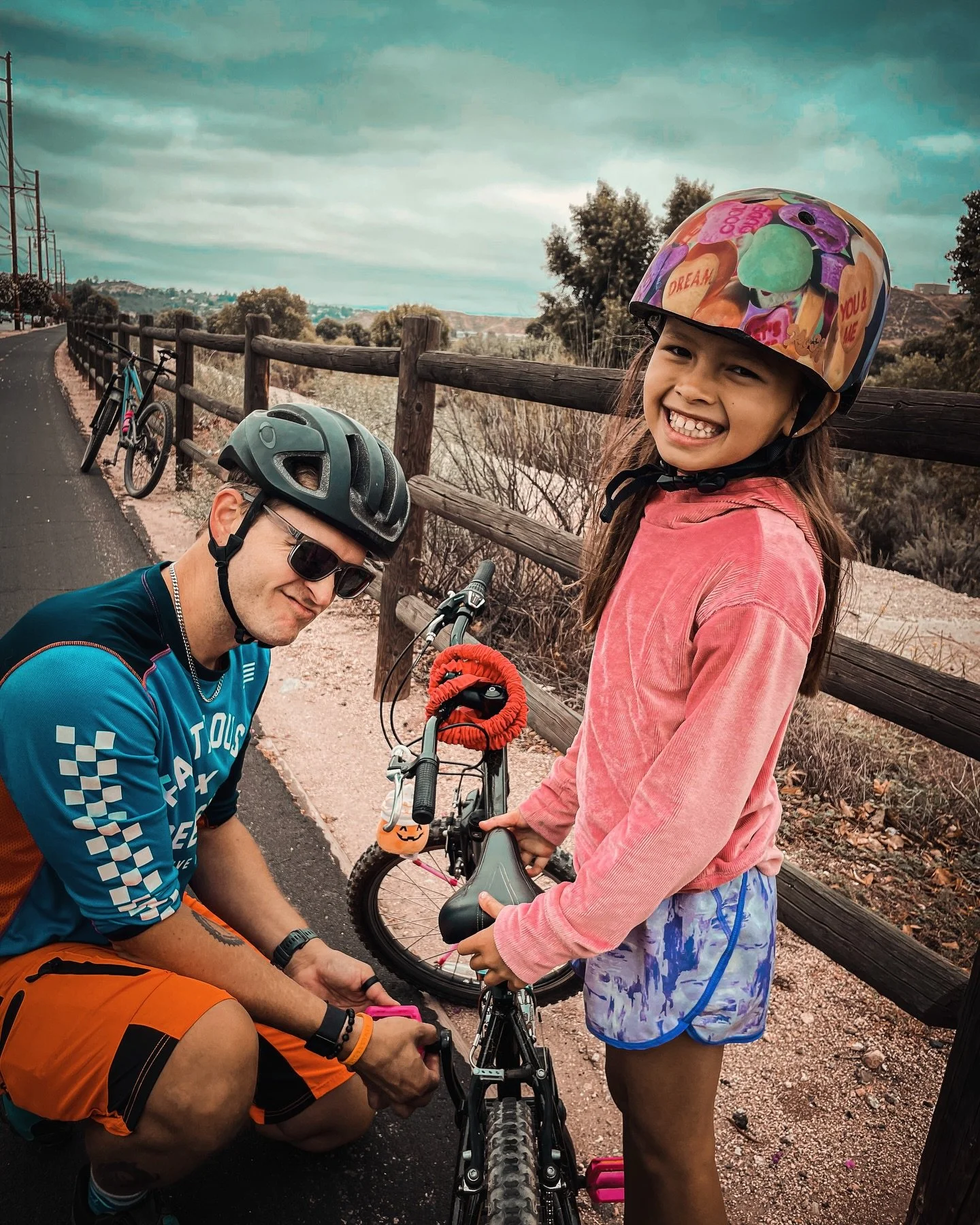 Sometimes being a pro cycling domestique means being your teams mechanic. For all my cycling parts, I jump on the @jensonusa website. Fast shipping, awesome customer service. What more can you ask for?
#mechanic #cycling #domestique #jensonambassador