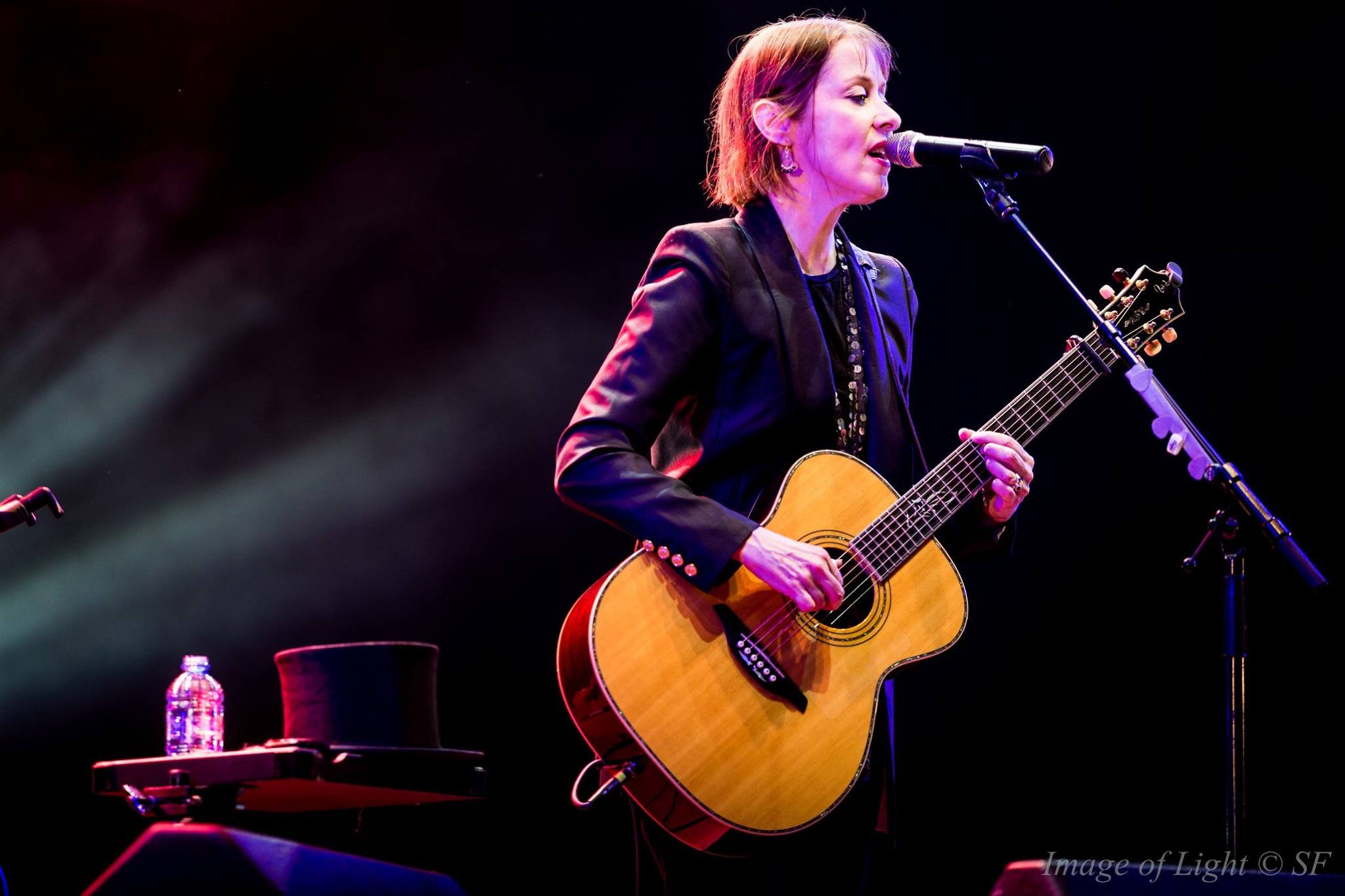 Suzanne Vega