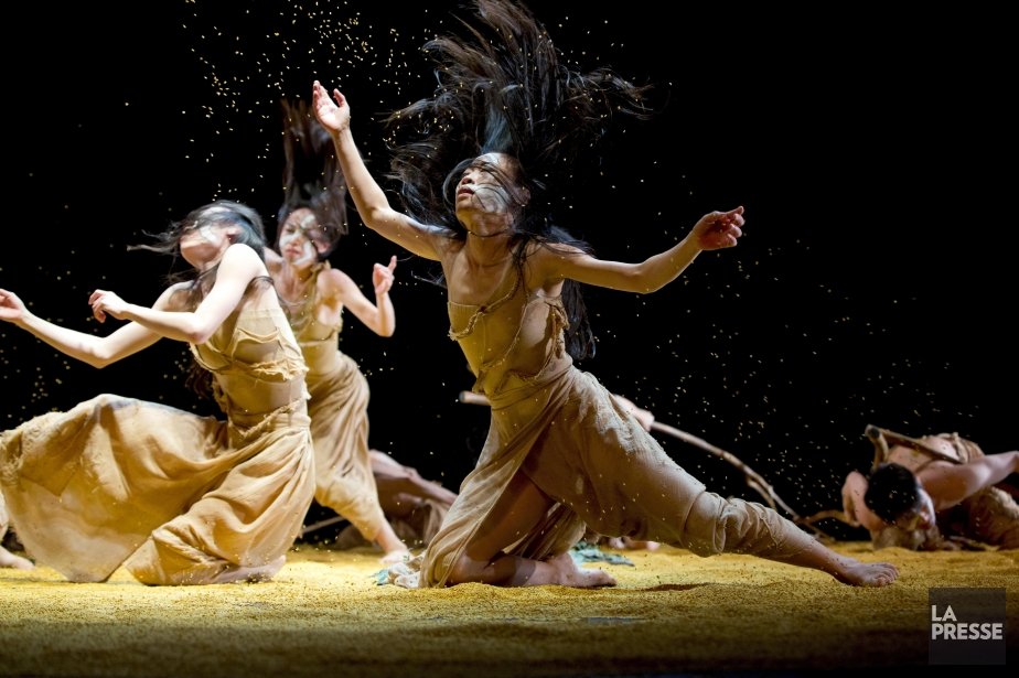 Cloud Gate Dance Theatre