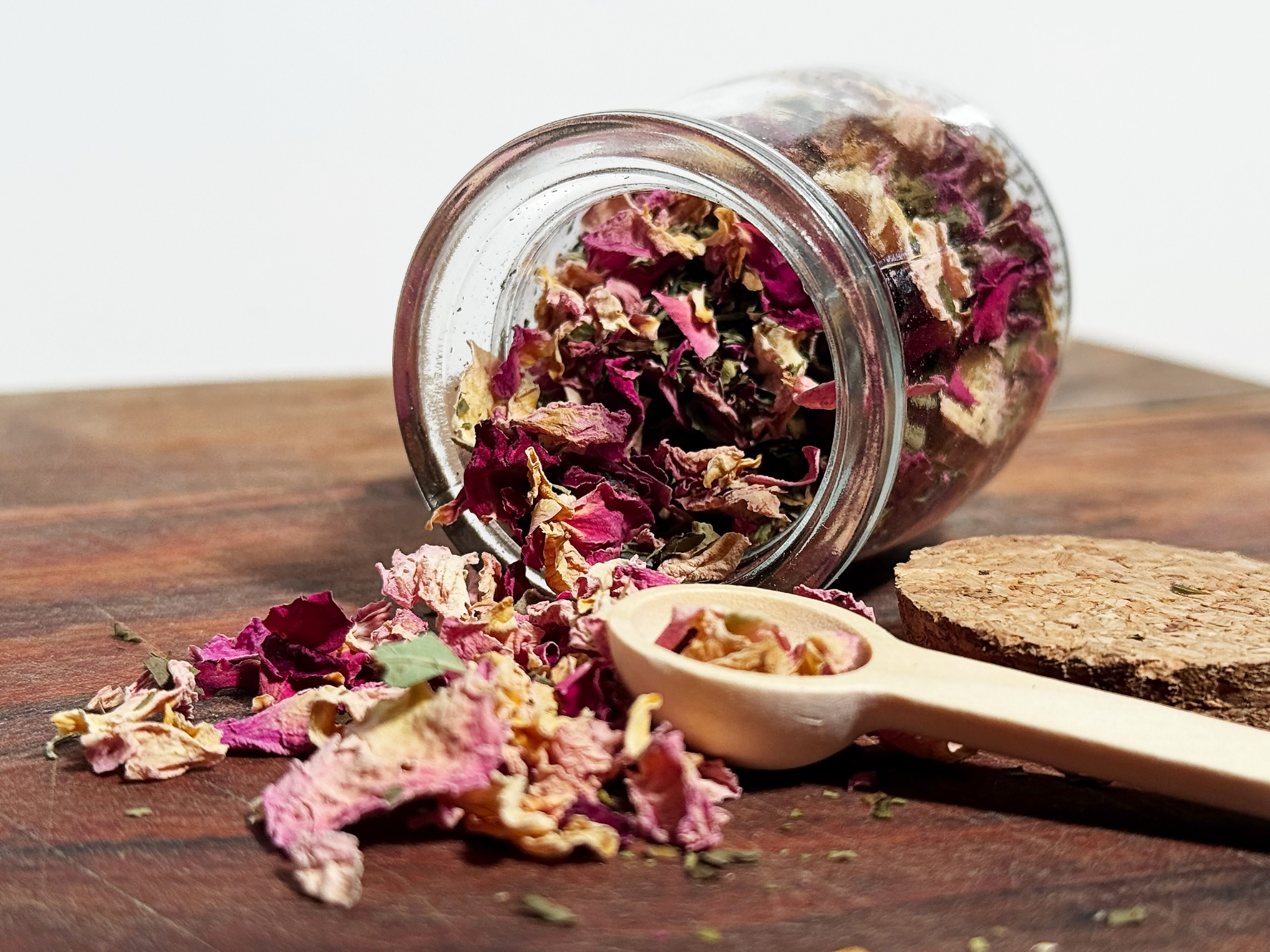 Derby Rose Mint — Kentucky-Inspired Herbal Tea