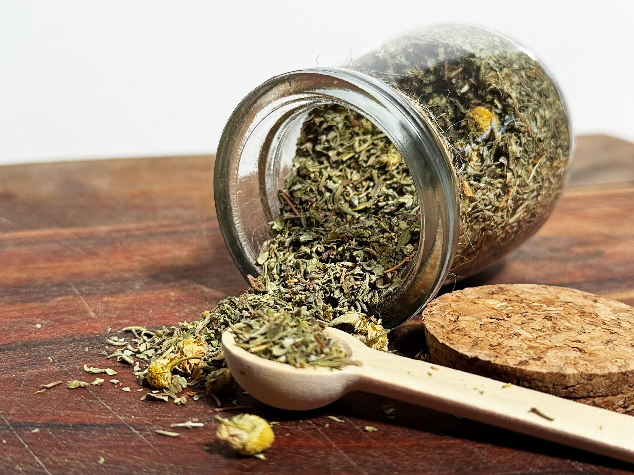 Chamomile, Thyme & Marjoram — Cozy Heritage Herbal Tea