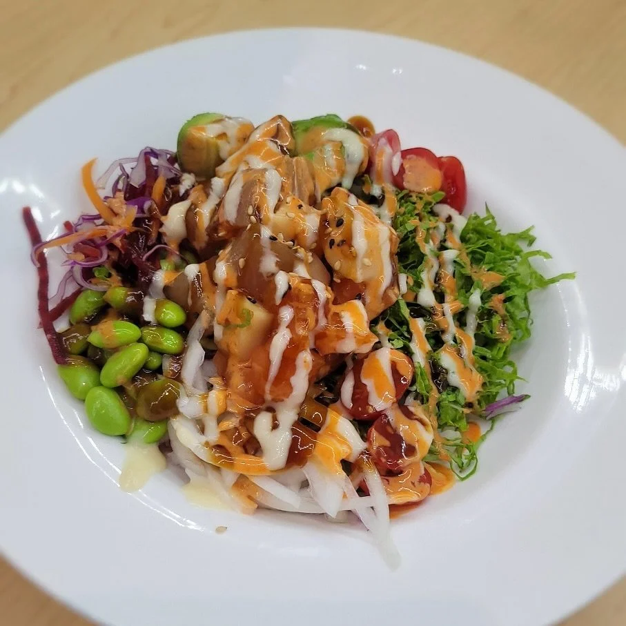 some new flavours coming soon 👀😋

stay on the lookout for our new menu items for the fall season 🍂

Dine In, Takeout &amp; Catering
📍 125 Pedersen Dr, Aurora, L4G 0E3
📞 (905) 503-6463 or (905) 750-9311
🍱 Lunch | 12pm - 3pm

#sushi #sushilovers 