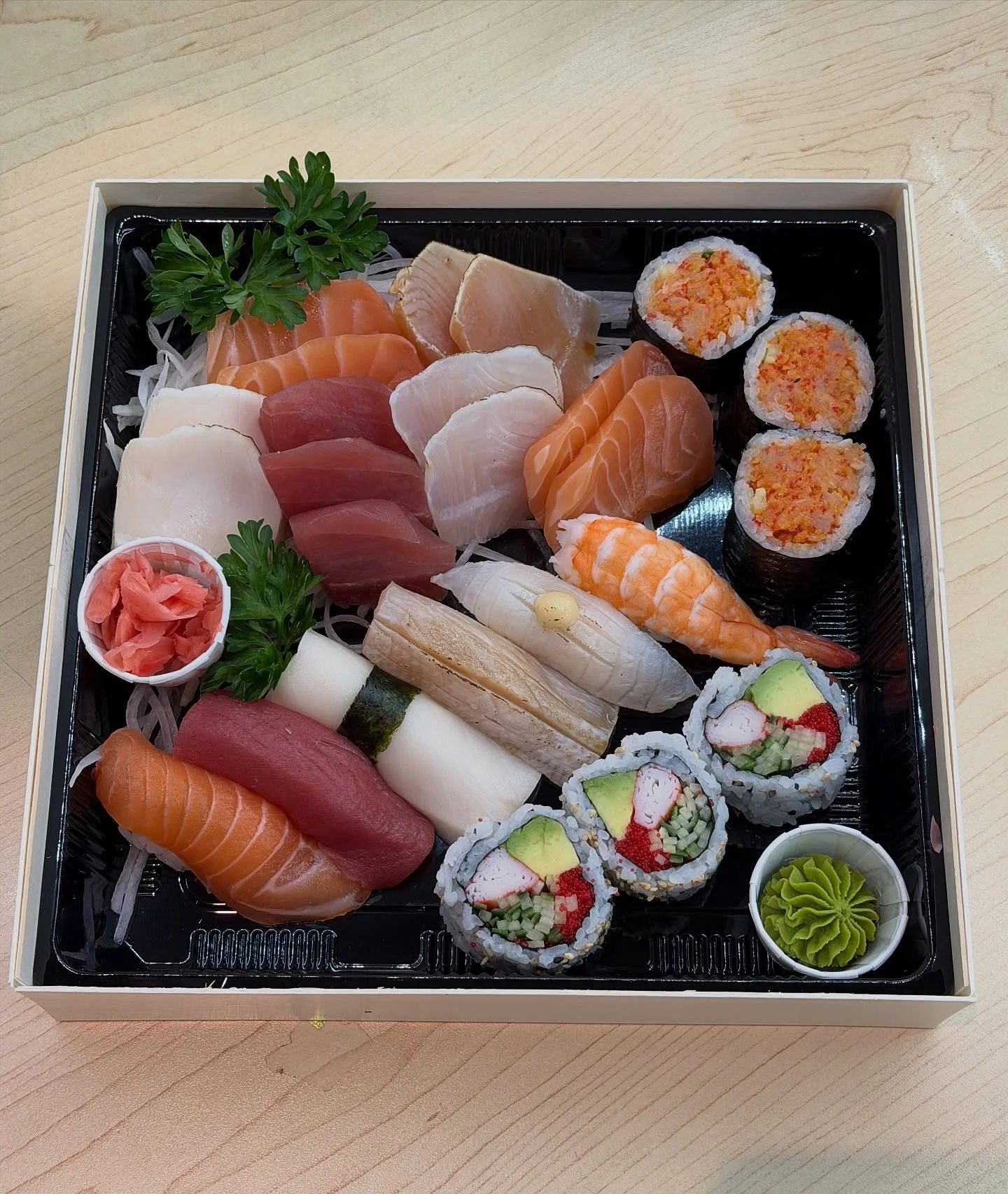 rolling into 2026 in style &amp; flavour 🍣😋

if you haven&rsquo;t yet come give us a visit, we&rsquo;re serving up all of your favourites!

Dine In, Takeout &amp; Catering
📍 125 Pedersen Dr, Aurora, L4G 0E3
📞 (905) 503-6463 or (905) 750-9311
🍱 L