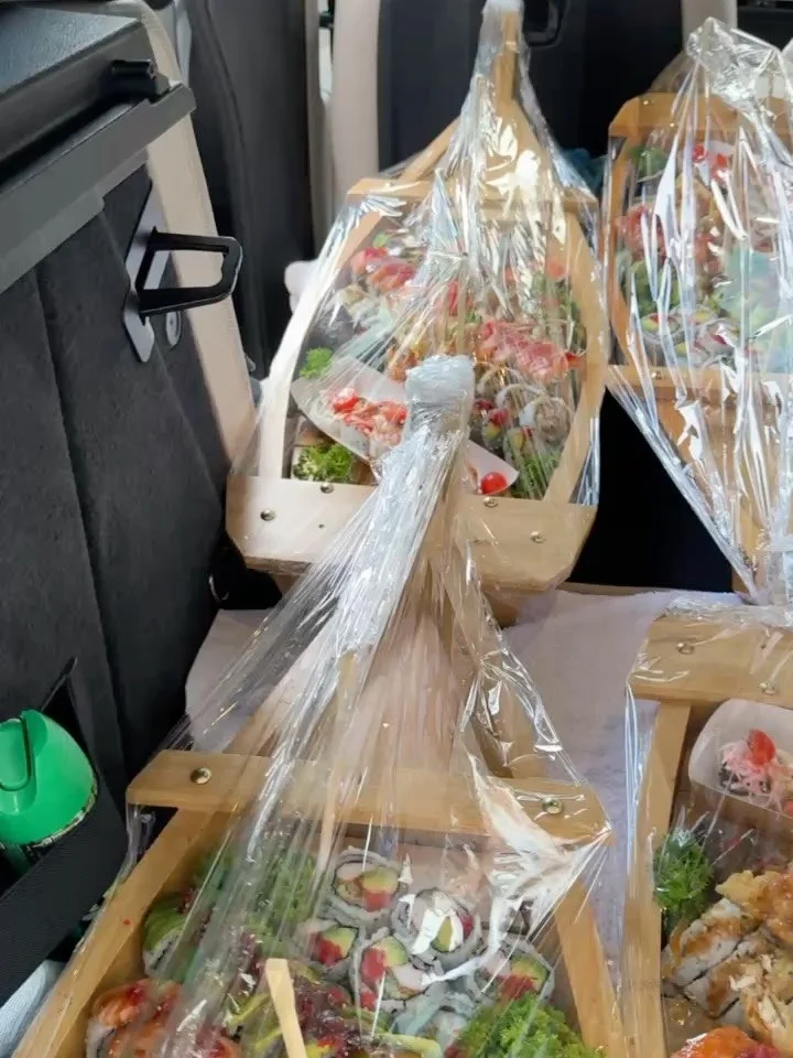 looking for any catering solutions? need something perfect for big events? 💭 

don&rsquo;t hesitate to contact us! sushi is the best catering food for any big events/planning! 🍣🥢

sushi is perfect for catering because:
- its the perfect form for s