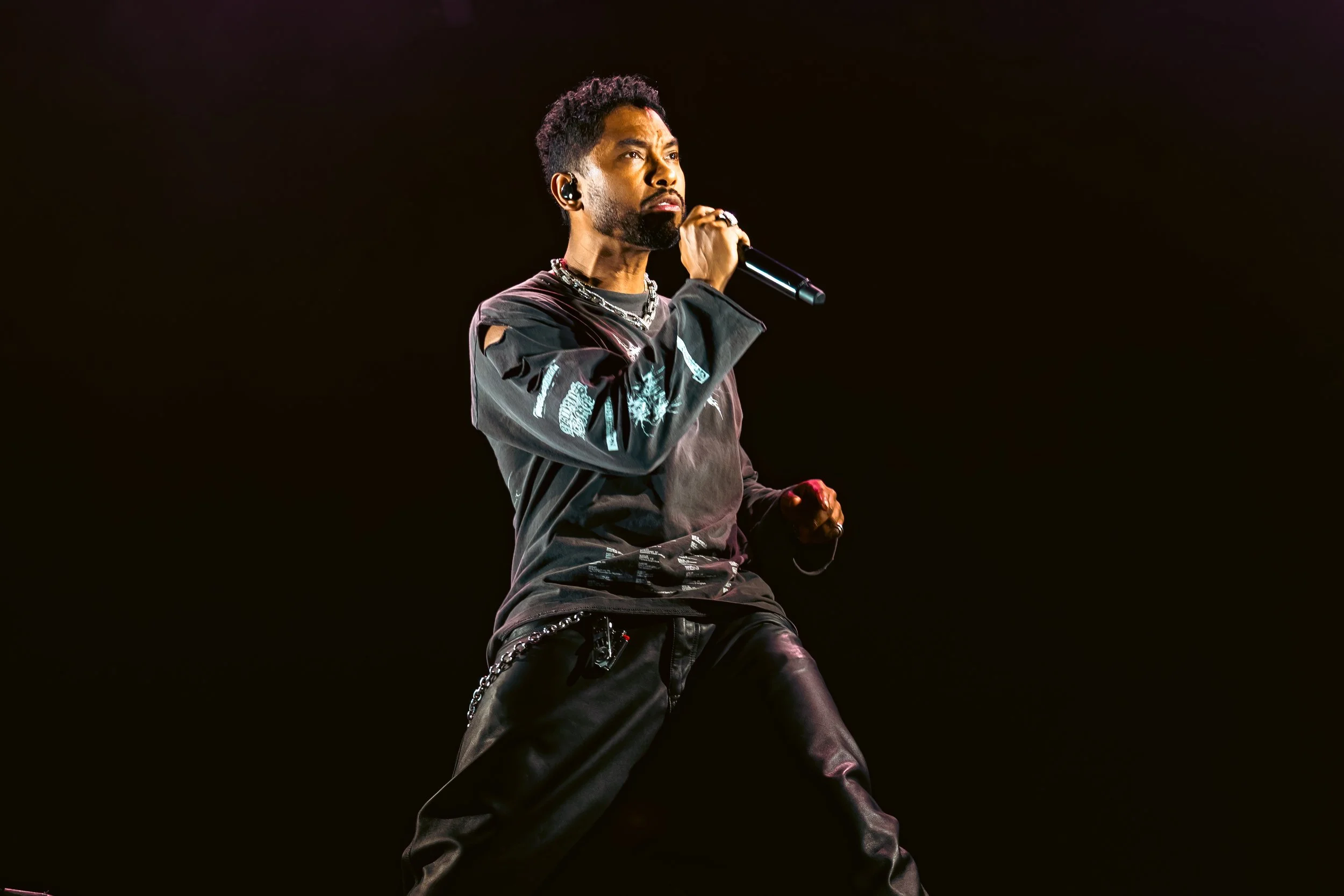 Miguel Brings the CAOS Tour to Seattle’s WAMU Theater