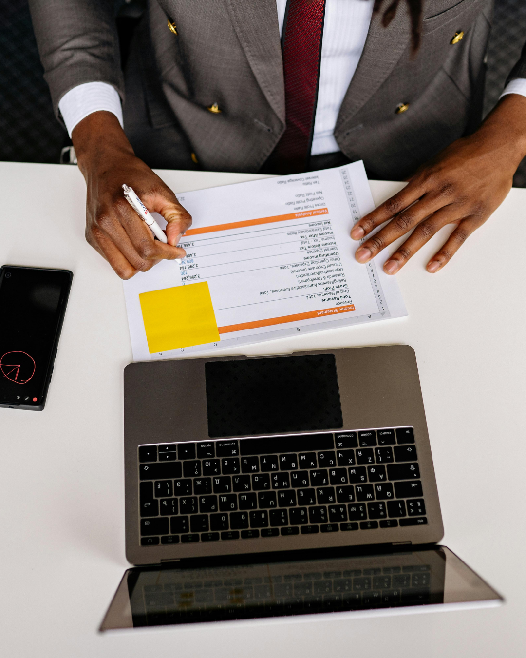 8 Common Bookkeeping Gaps That Slow Down E-Commerce Tax Filing