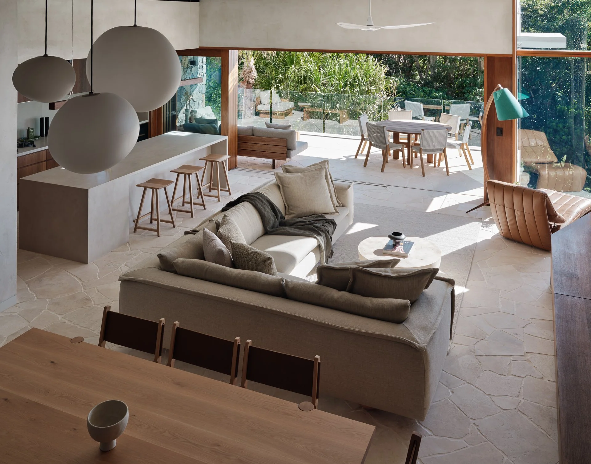 South living(1).jpg