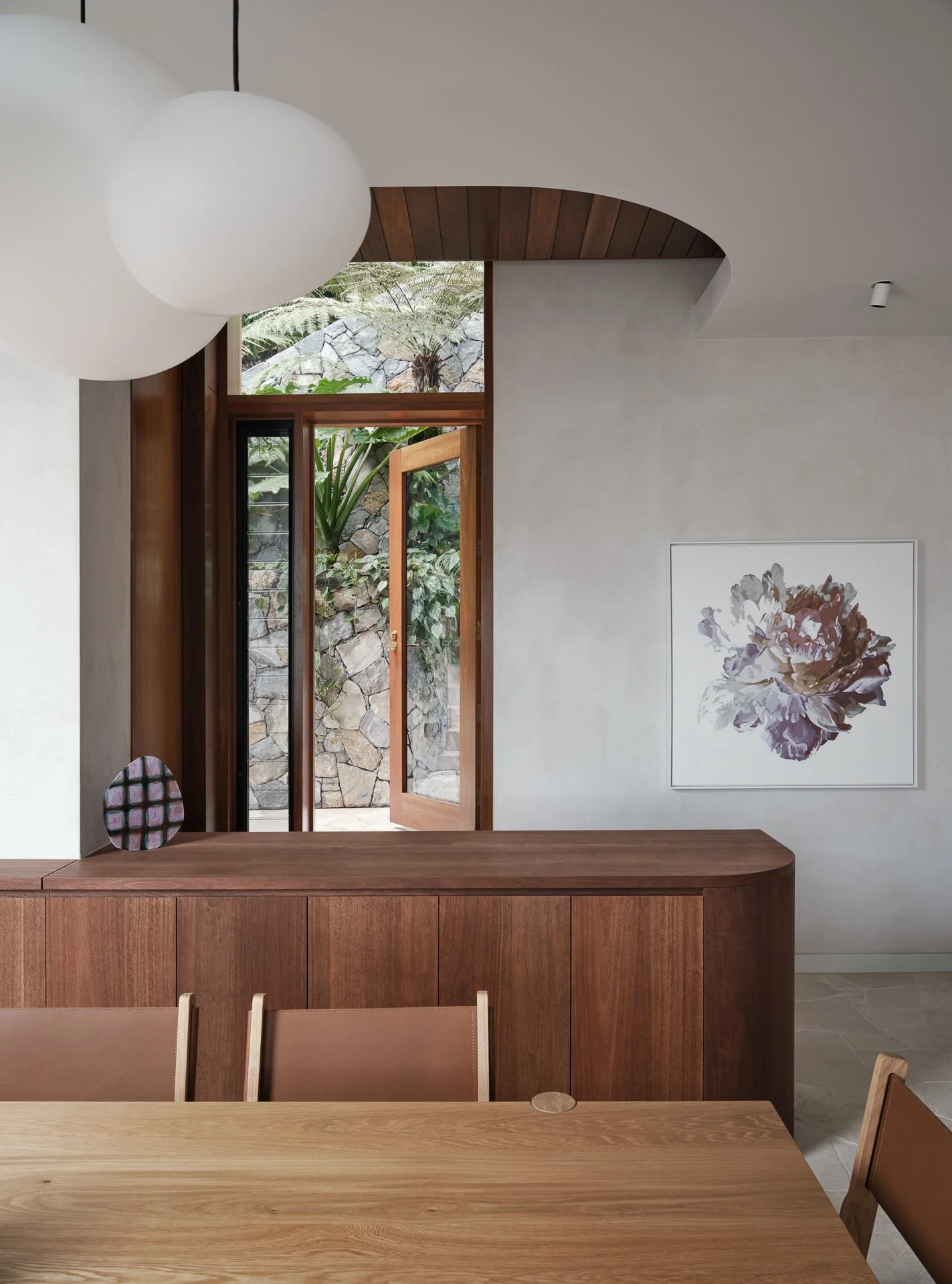 Copy of North dining feature.jpg