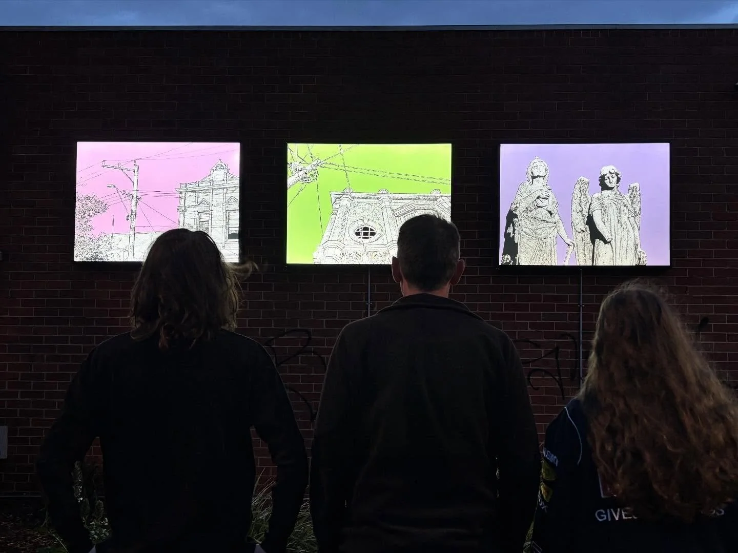 Getting in some final looks of DrawnOut the Exhibition. 
Thanks again to @artandindustryfestival and @hobsonsbaycc  for selecting and featuring my work. 
Thank you @industrialartsignco for installation perfection. 

I&rsquo;m not sure exactly when it