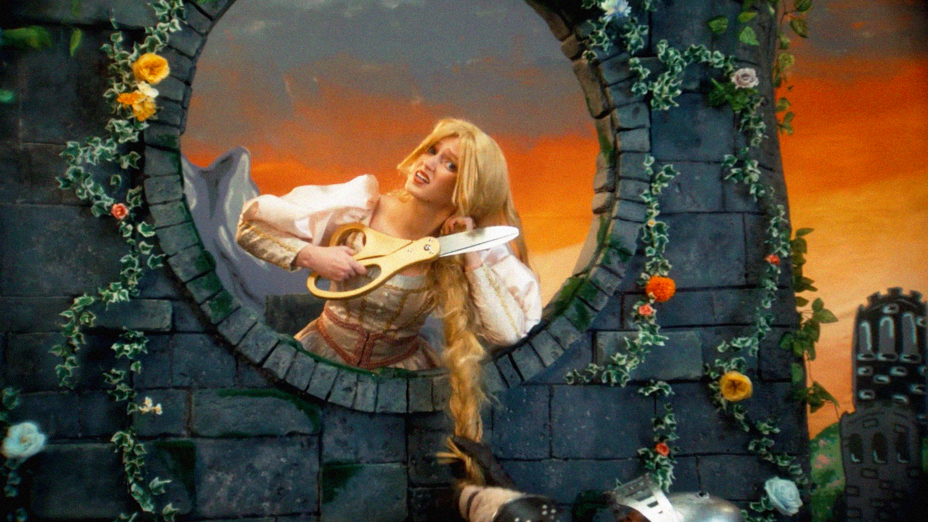 Sweethearts – Love In This Economy