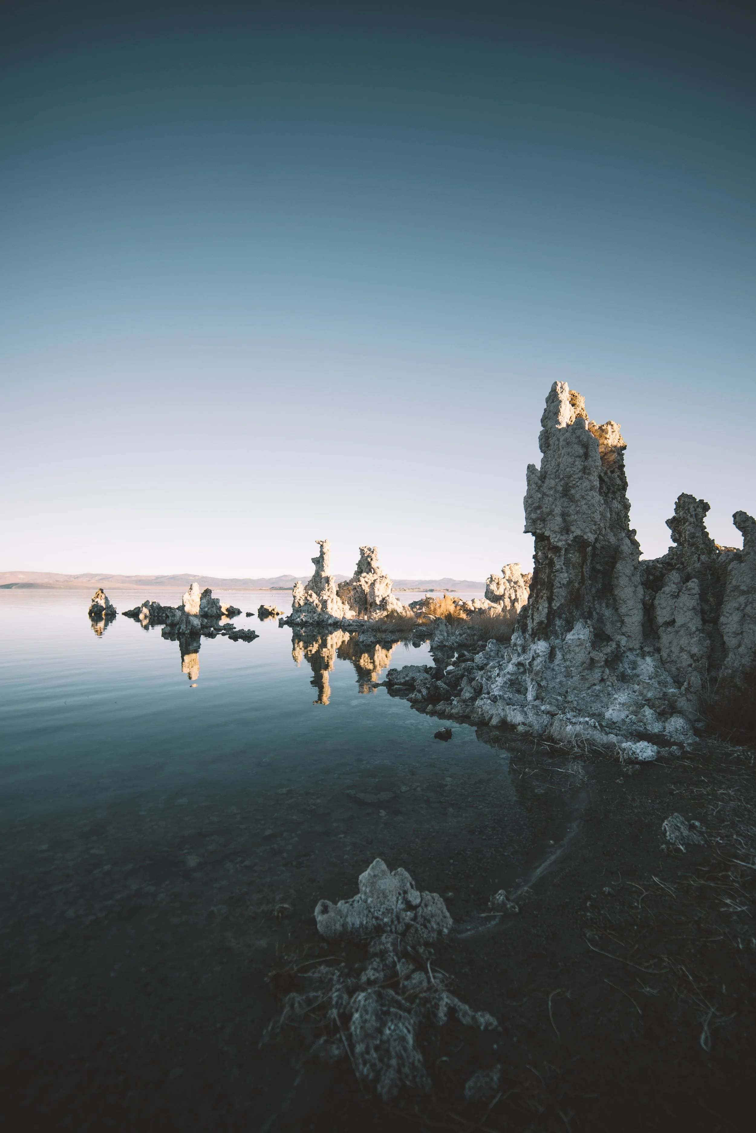 Mono Lake Toofas