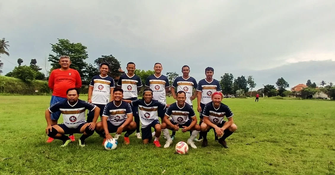 A goal. Completed. 90 mins full sided soccer match was the goal I set myself nearly 3 years ago. 
We’re back. I’ve slept 2 weeks straight. Without a hiccup. And after almost 6 weeks straight I’ve also begun taking my own recently i