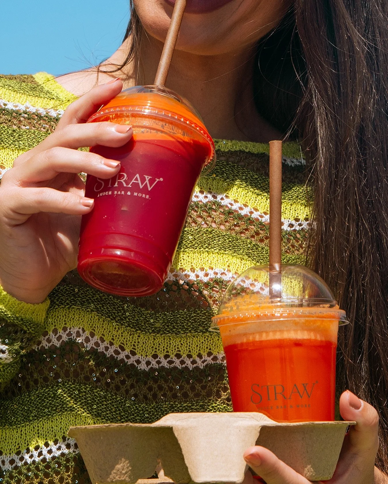 جرعة انتعاش تفتح النفس وتعدل المزاج.🥤☀️
Sip into something fresh,crafted to lift your mood and energize your day.
#StrawJuice #سترو #HealthyDrinksUAE #مشروبات_صحية #FujairahEats #طعام_صحي #JuiceLovers #عصائر_طازجة #FreshAndTasty #نكهة_صيف #ColdPre