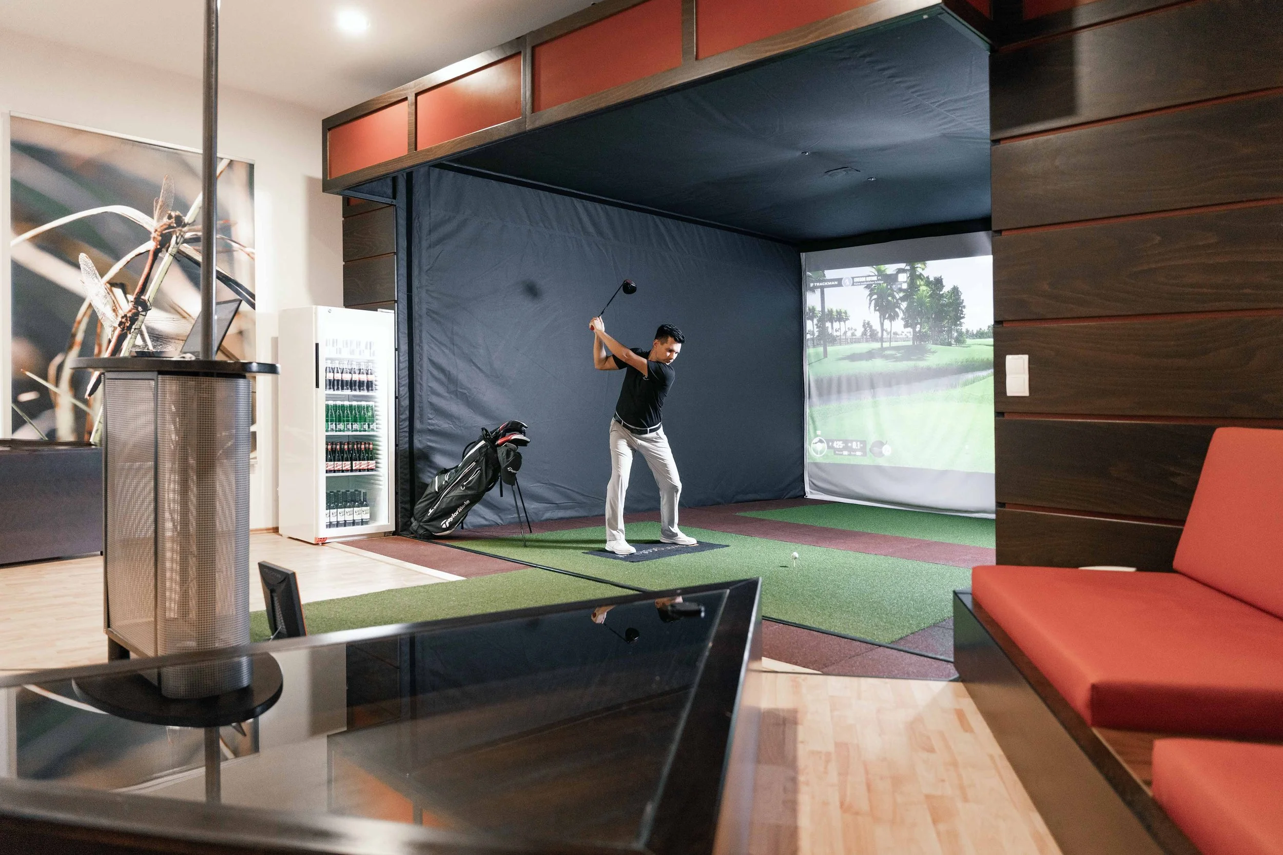 Golfsimulator_c_Thomas_Sattler.jpg