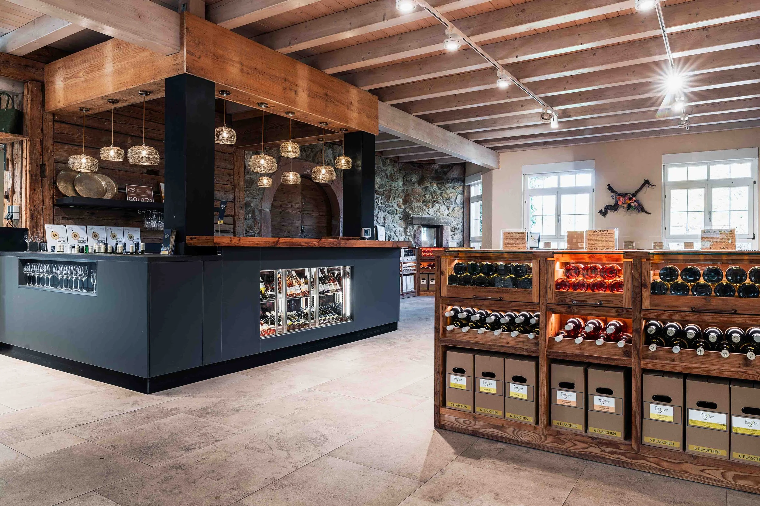 Franz_Xaver-Shop_Thomas_Sattler.jpg