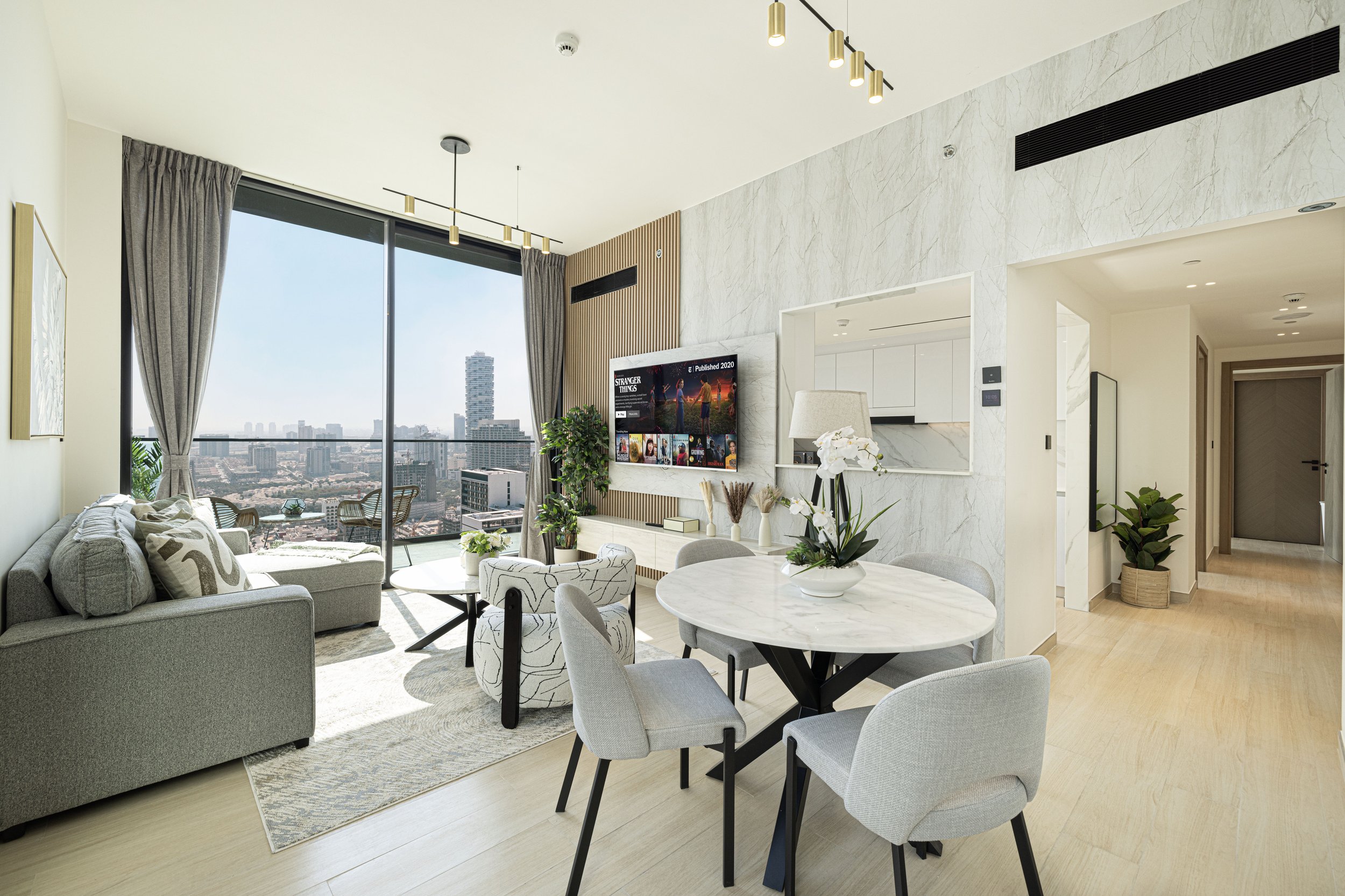 AIRBNB, HOLIDAY HOMES, SHORT-TERM RENTAL