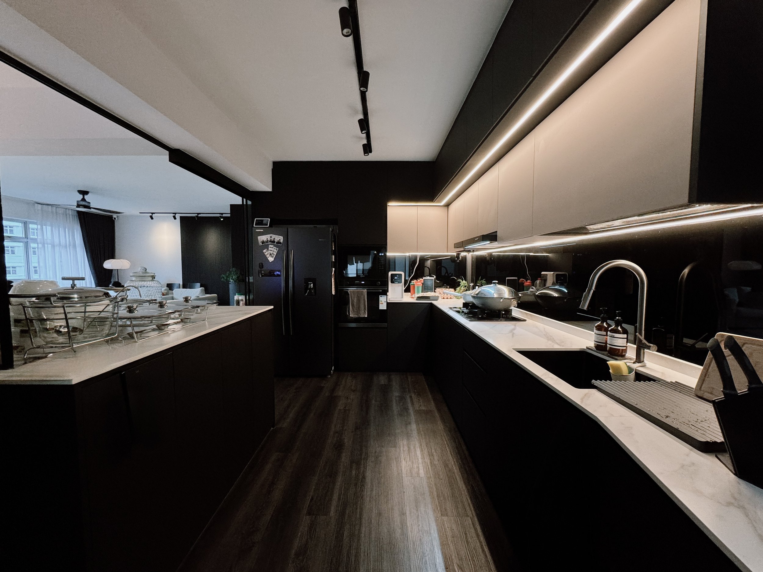 Kitchen1.jpg