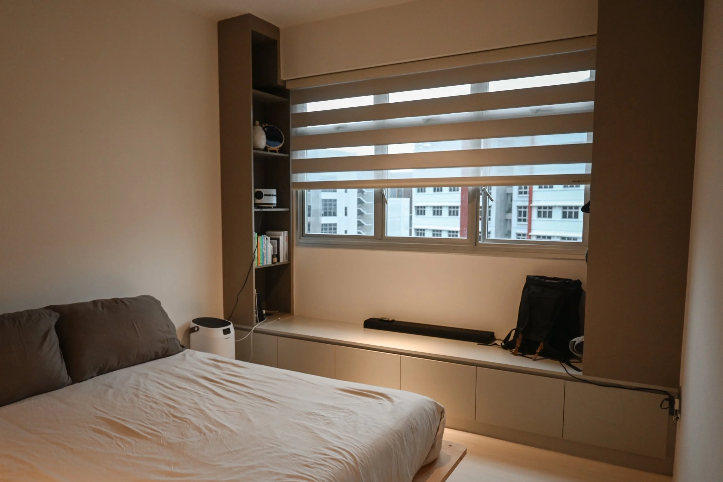 Master bedrm6 feature - edited.JPG