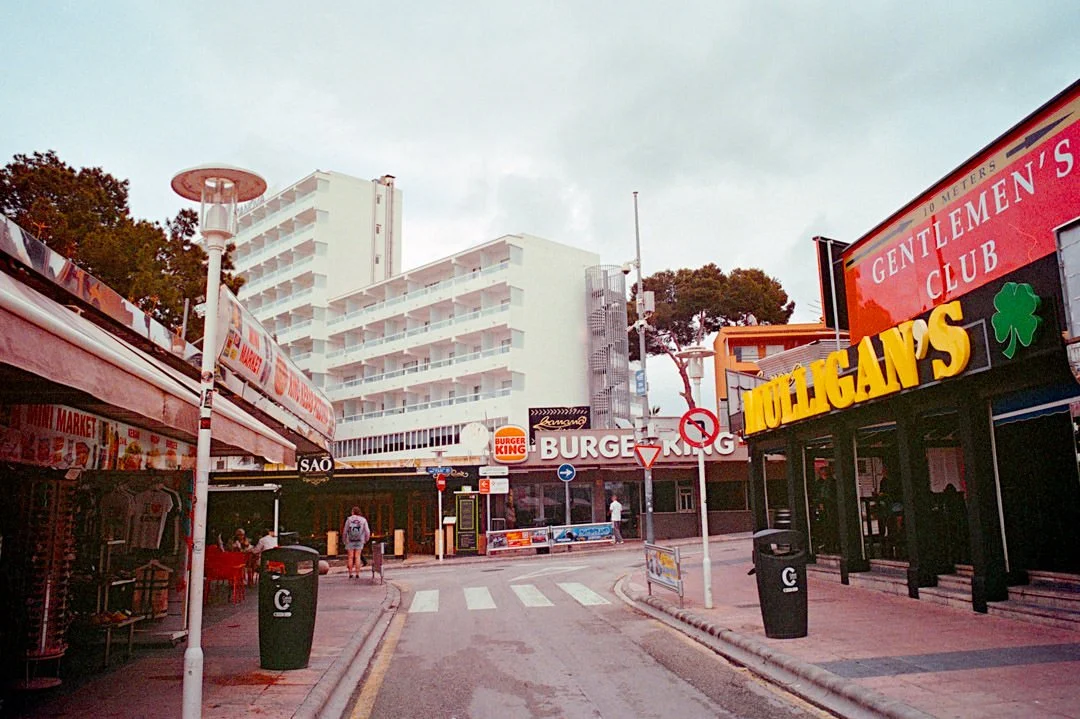 Mulligans Magaluf Kodak UltraMax