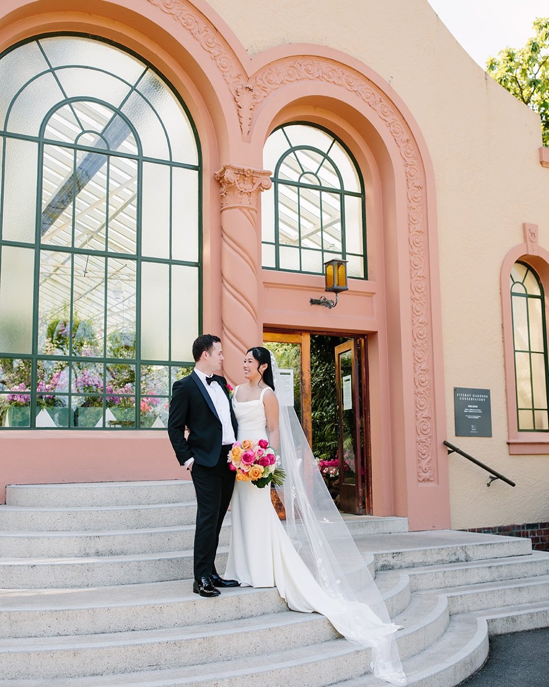 Chrissy and Tom, their lovely bridal party, perfect spring weather, and a bunch of beautiful flowers 💐 couldn&rsquo;t have asked for a better setting outside the gorgeous Conservatory! &hearts;️