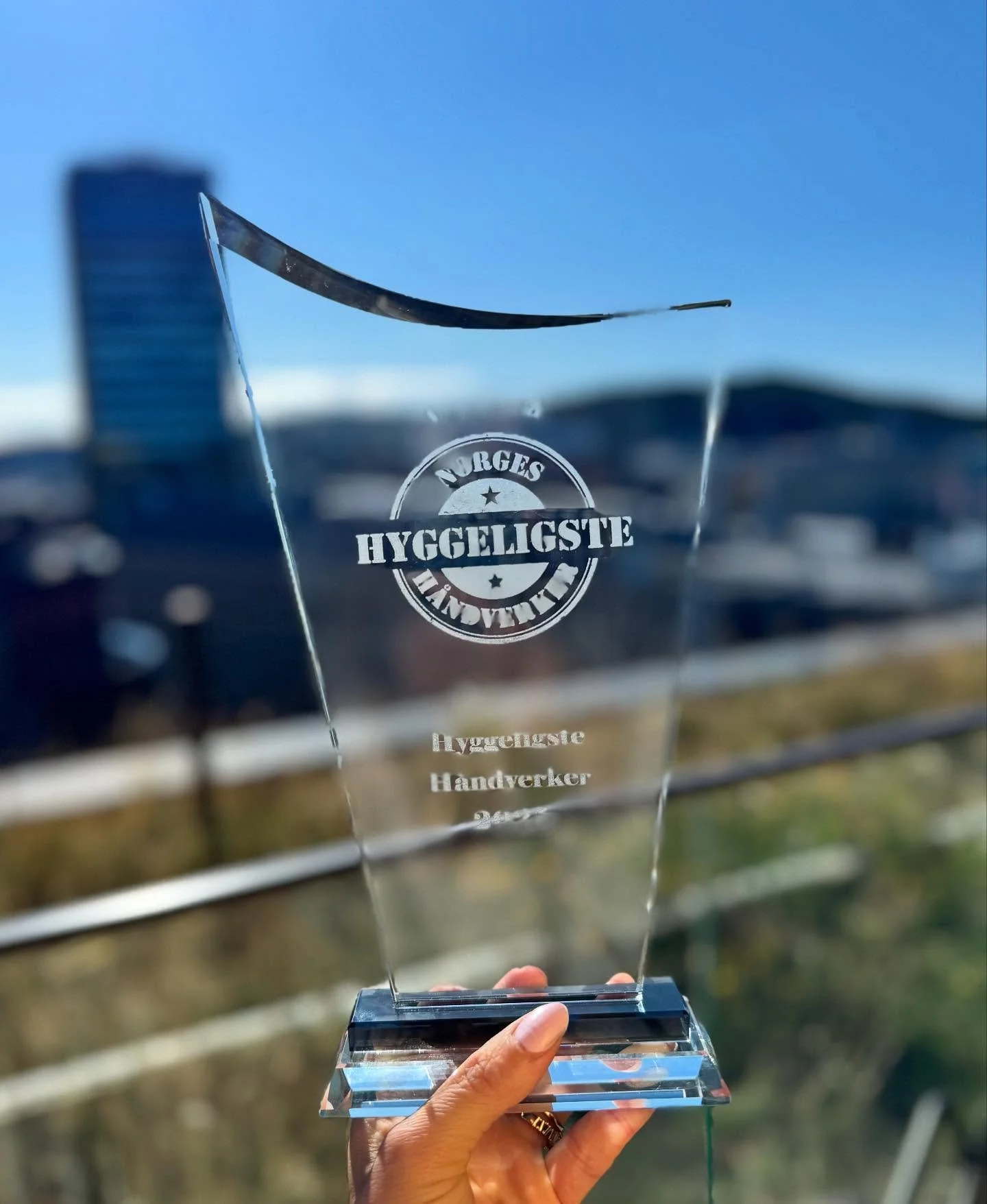 Norges Hyggeligste r&oslash;rlegger OG h&aring;ndverker 2025 ⭐️

#norgeshyggeligsteh&aring;ndverker 
#norgeshyggeligster&oslash;rlegger 
#norgeshyggeligsteh&aring;ndverker2025