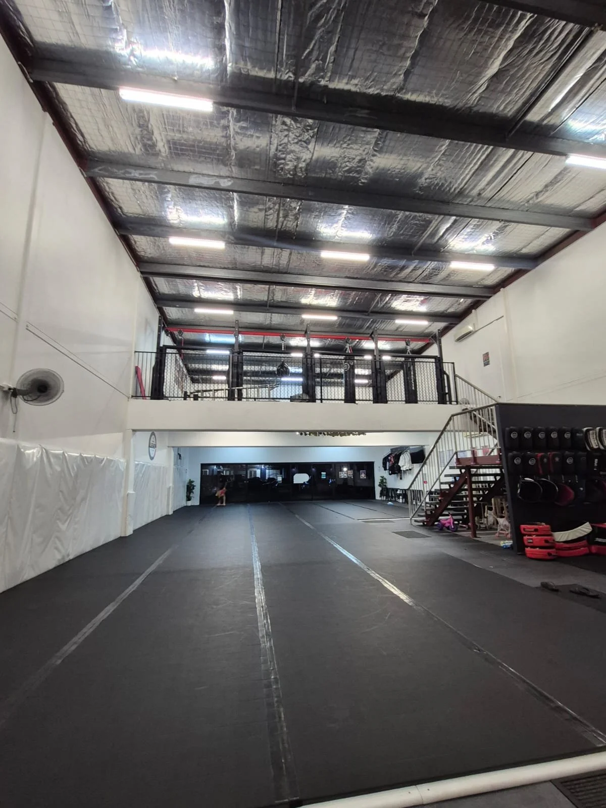 WhatsApp Image 2025-11-30 at 20.35.04_da673629.jpg