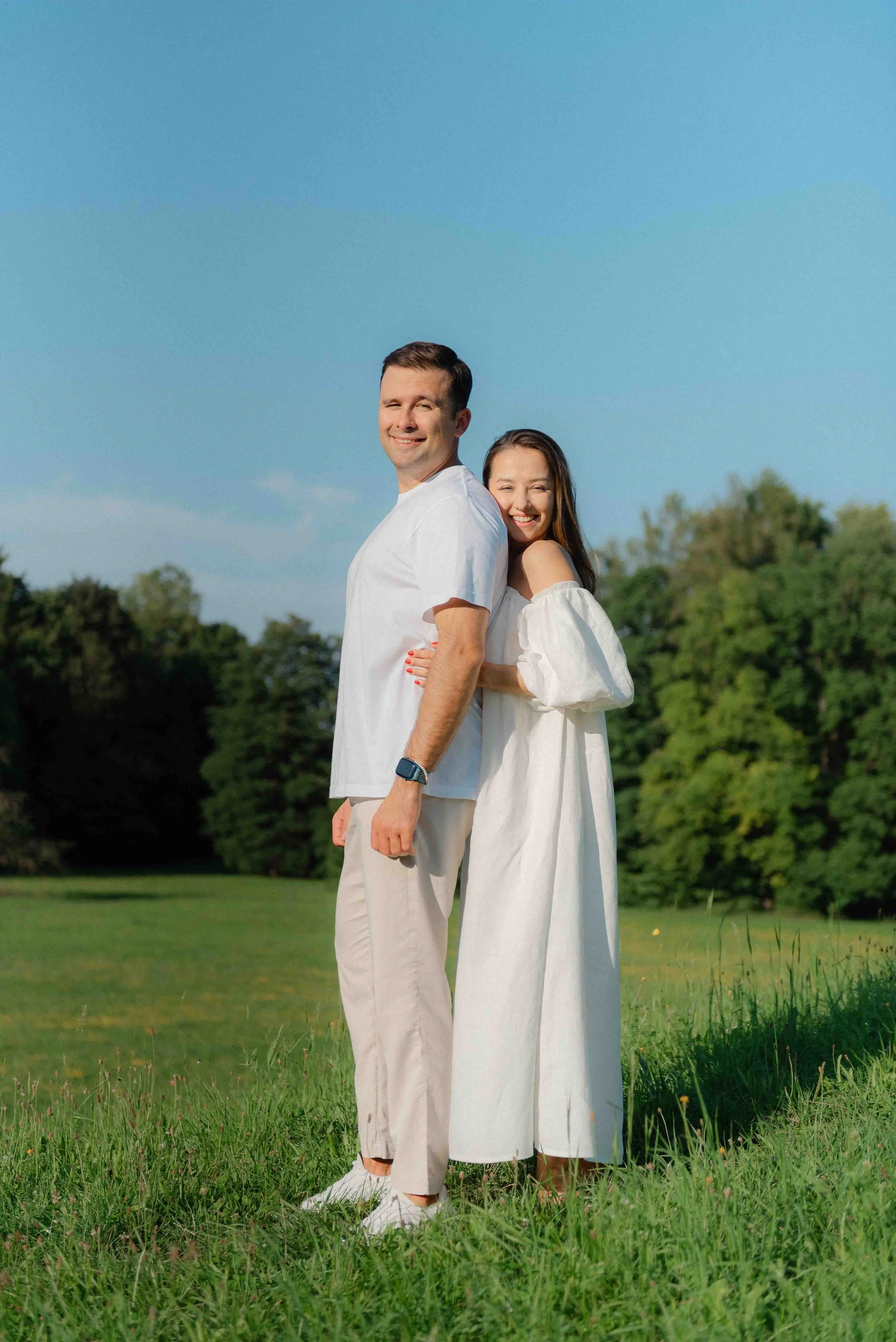 Verlobungsfotograf-und-Paarfotograf-Muenchen-Bayern-Pasing-Sommershooting-8.jpg